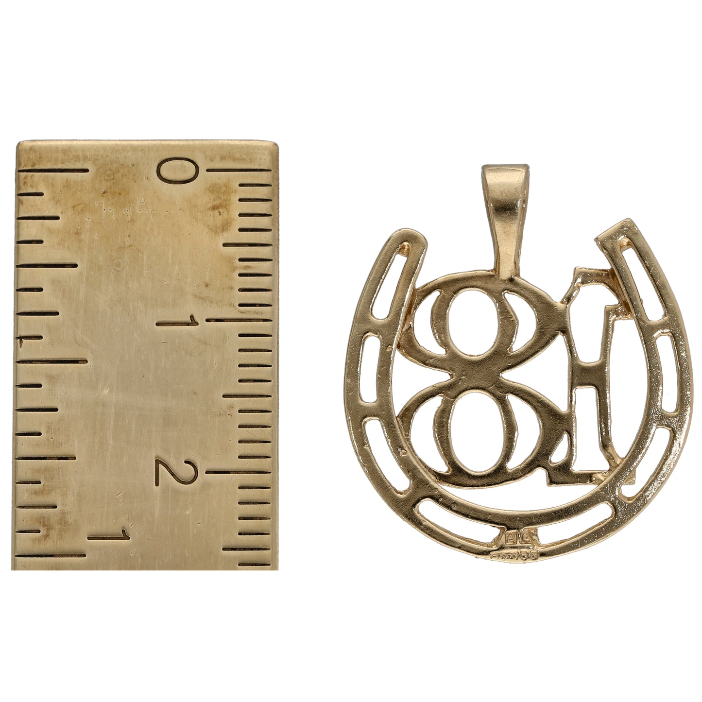 9ct Gold 18 Horseshoe Pendant