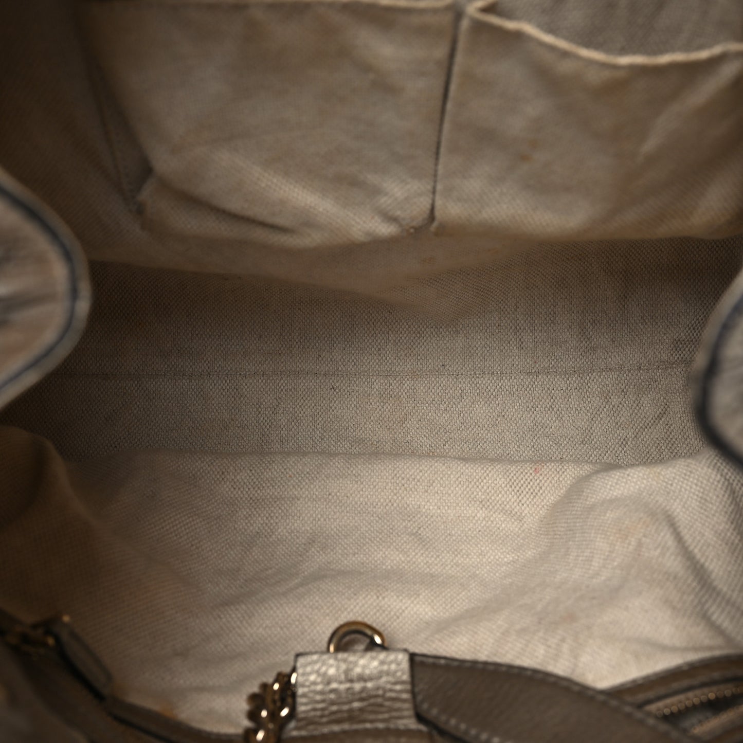 Gucci Soho Chain Metallic Pebbled Calfskin Leather Bag - Golden Beige