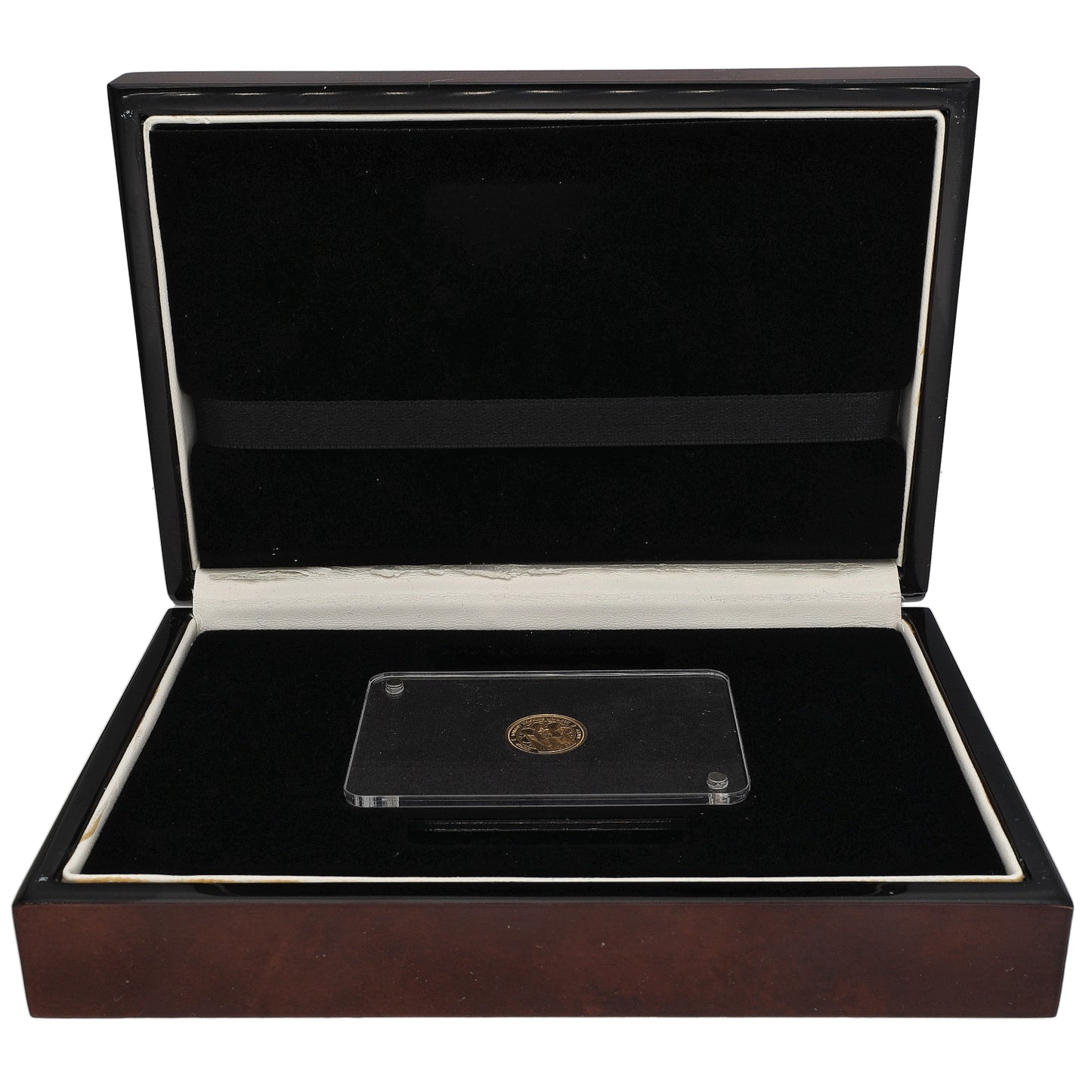 22ct Gold The Longest Reigning Monarch Quarter Sovereign Coin 2015