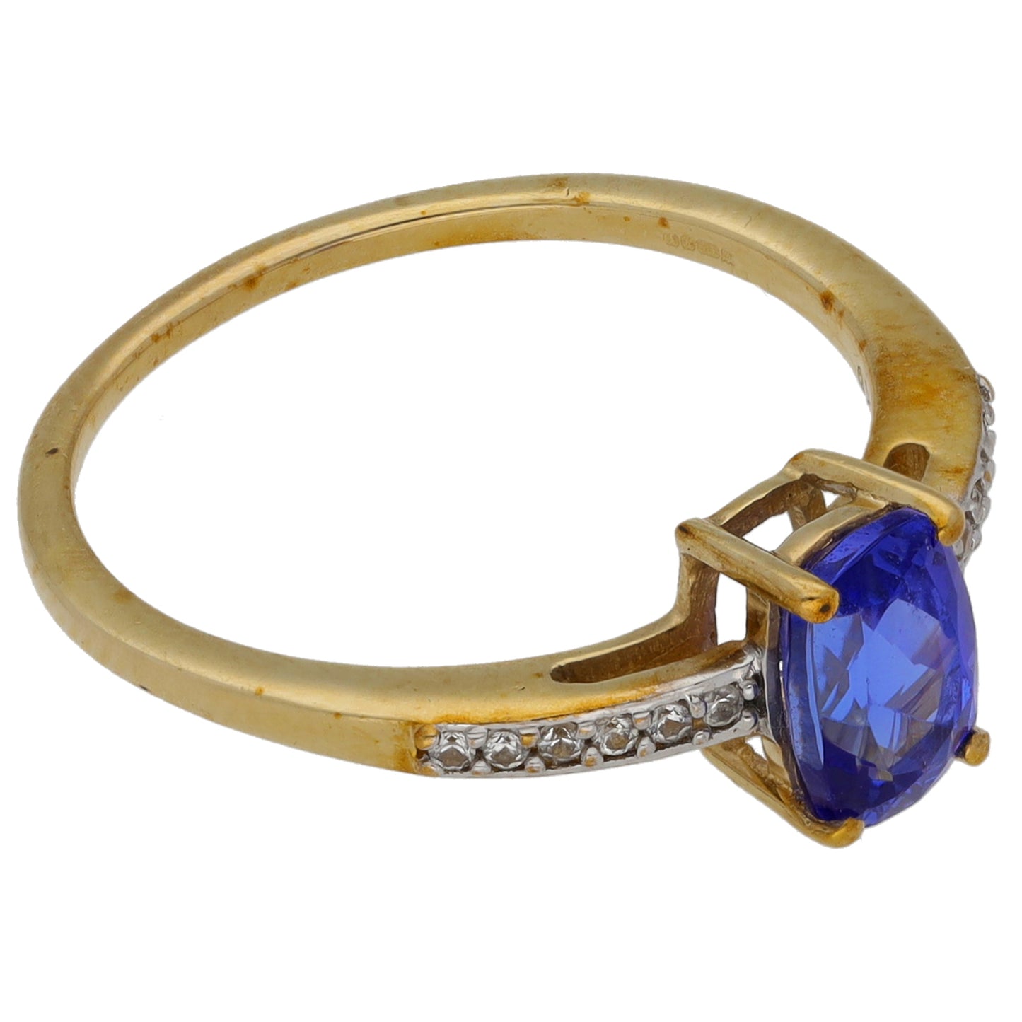 9ct Gold Tanzanite & Cubic Zirconia Single Stone Ring with Accent Stones Size N