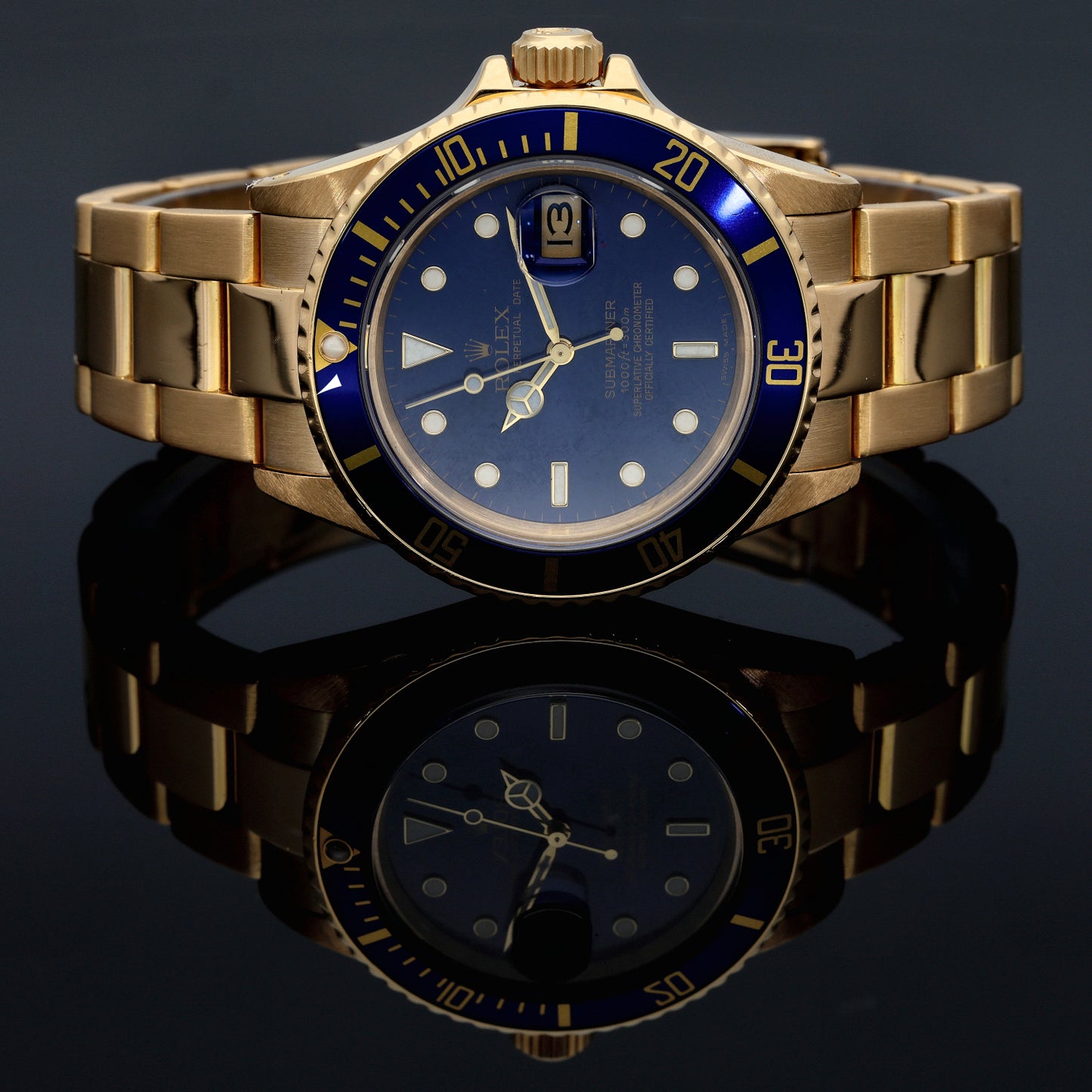 Rolex Submariner 16808 40mm Gold Watch