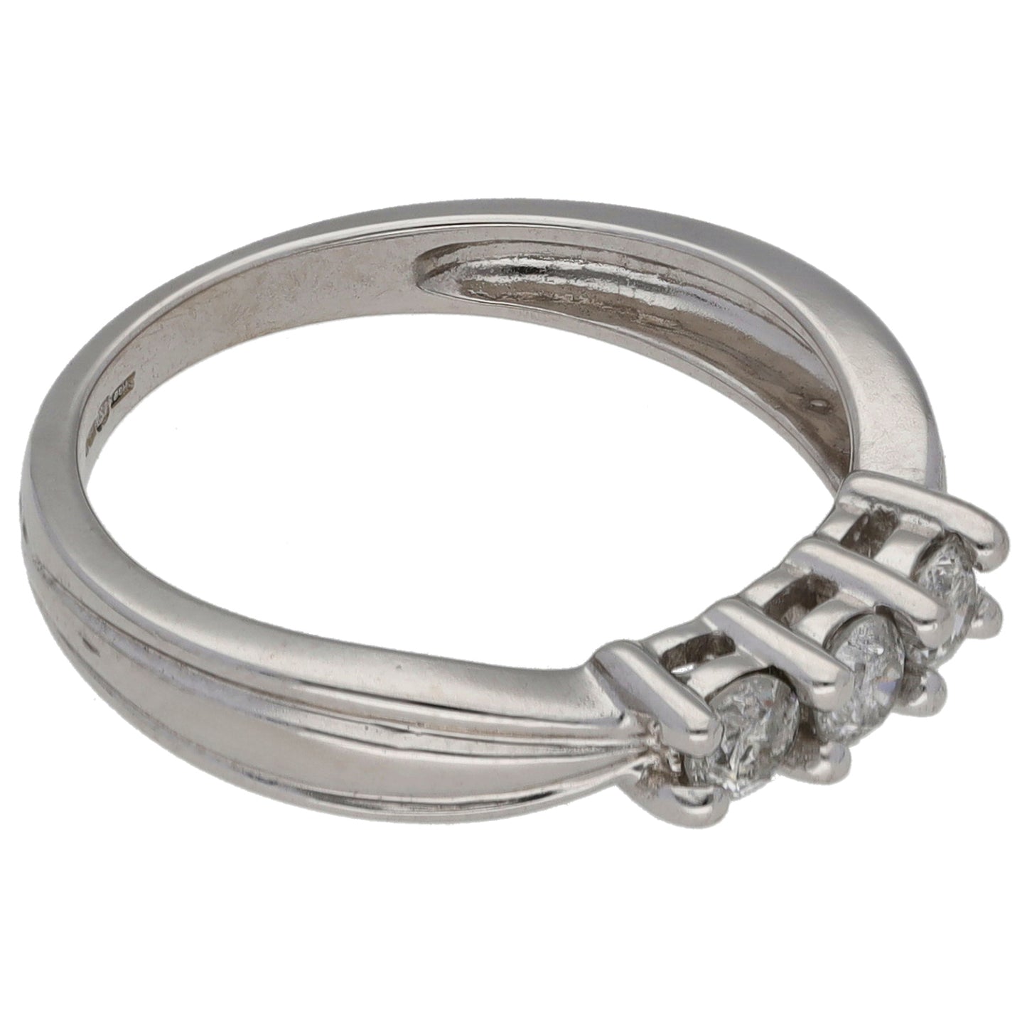 18ct White Gold 0.30ct Diamond Trilogy Ring Size K