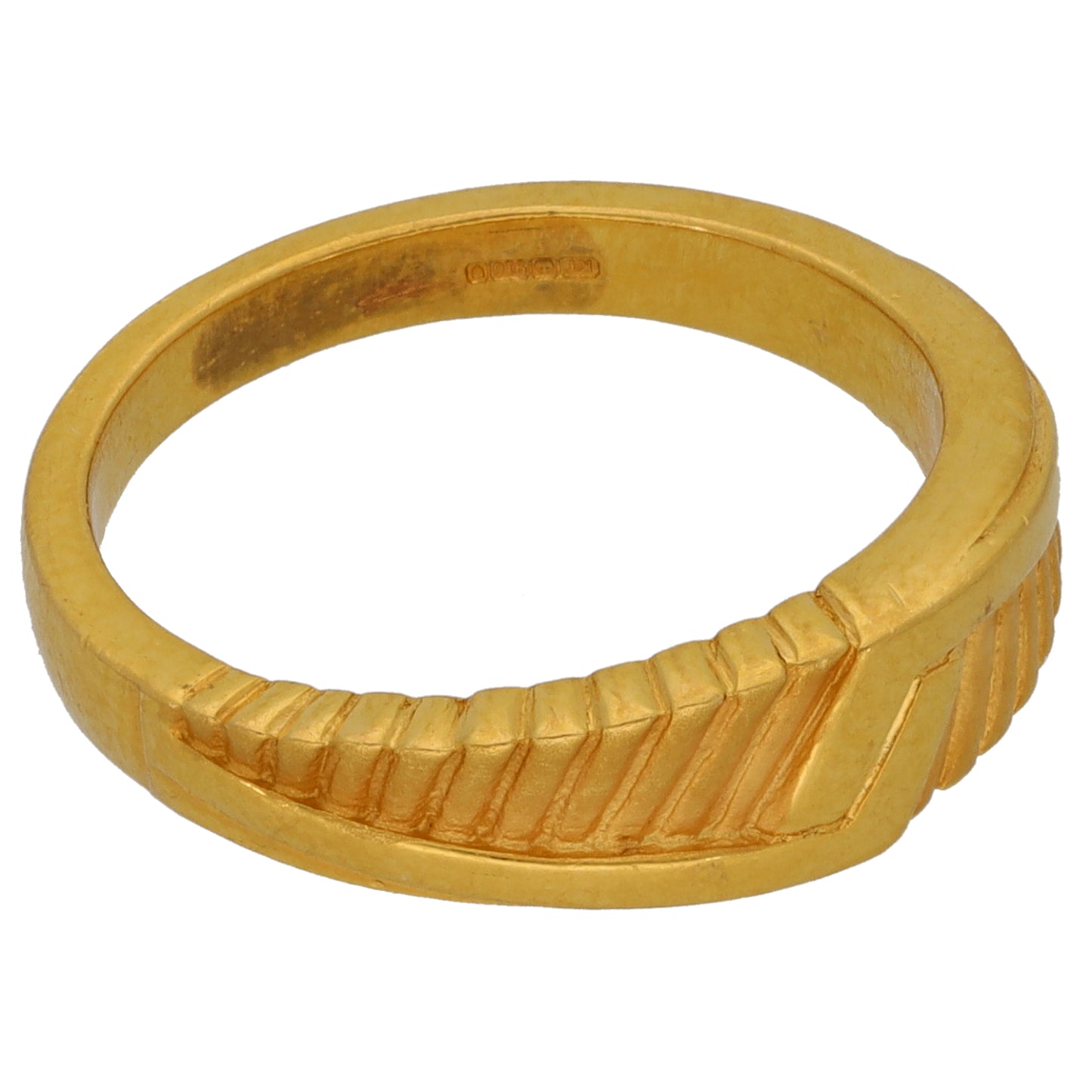 22ct Gold Alternative Ring Size M