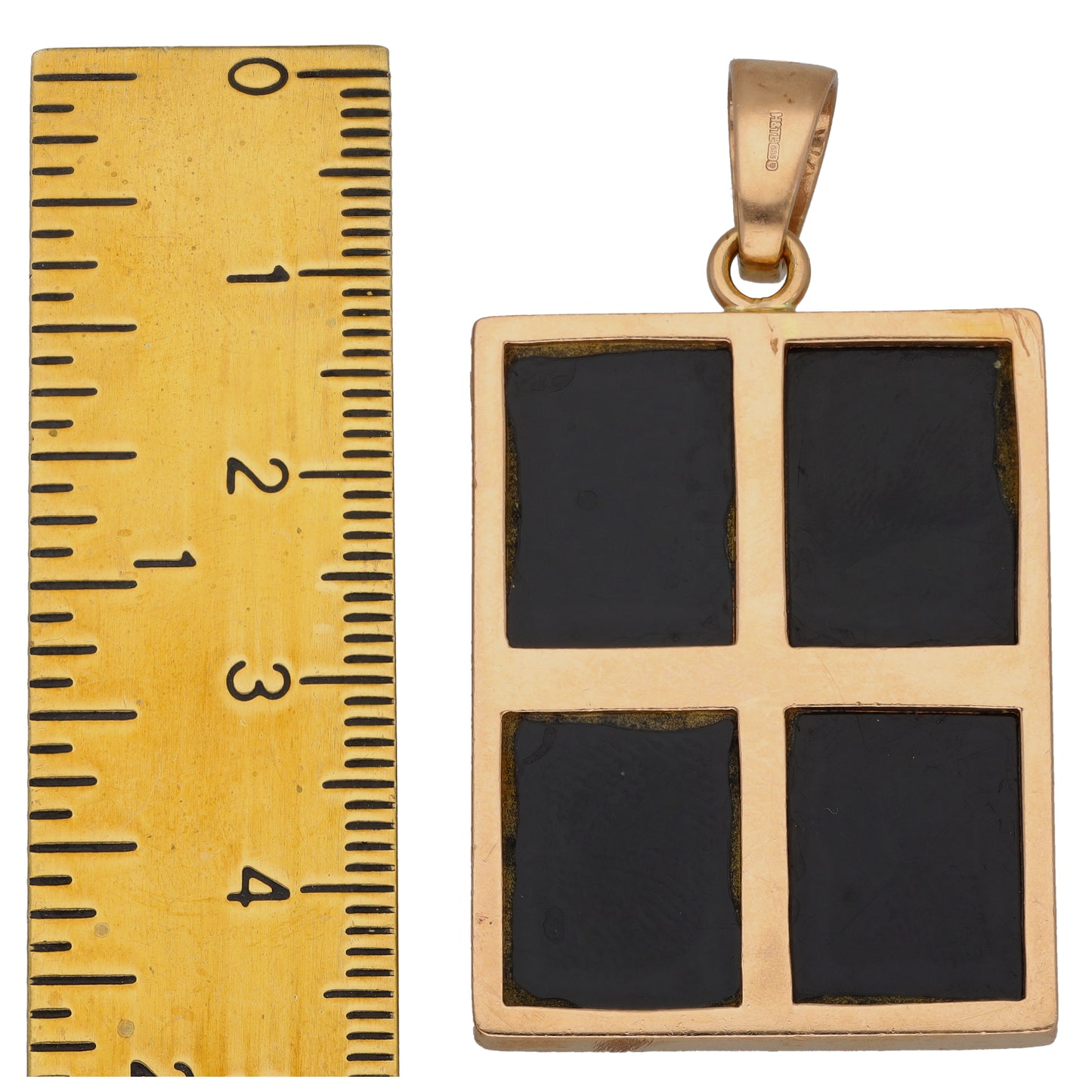 14ct Gold Onyx Mary Pendant