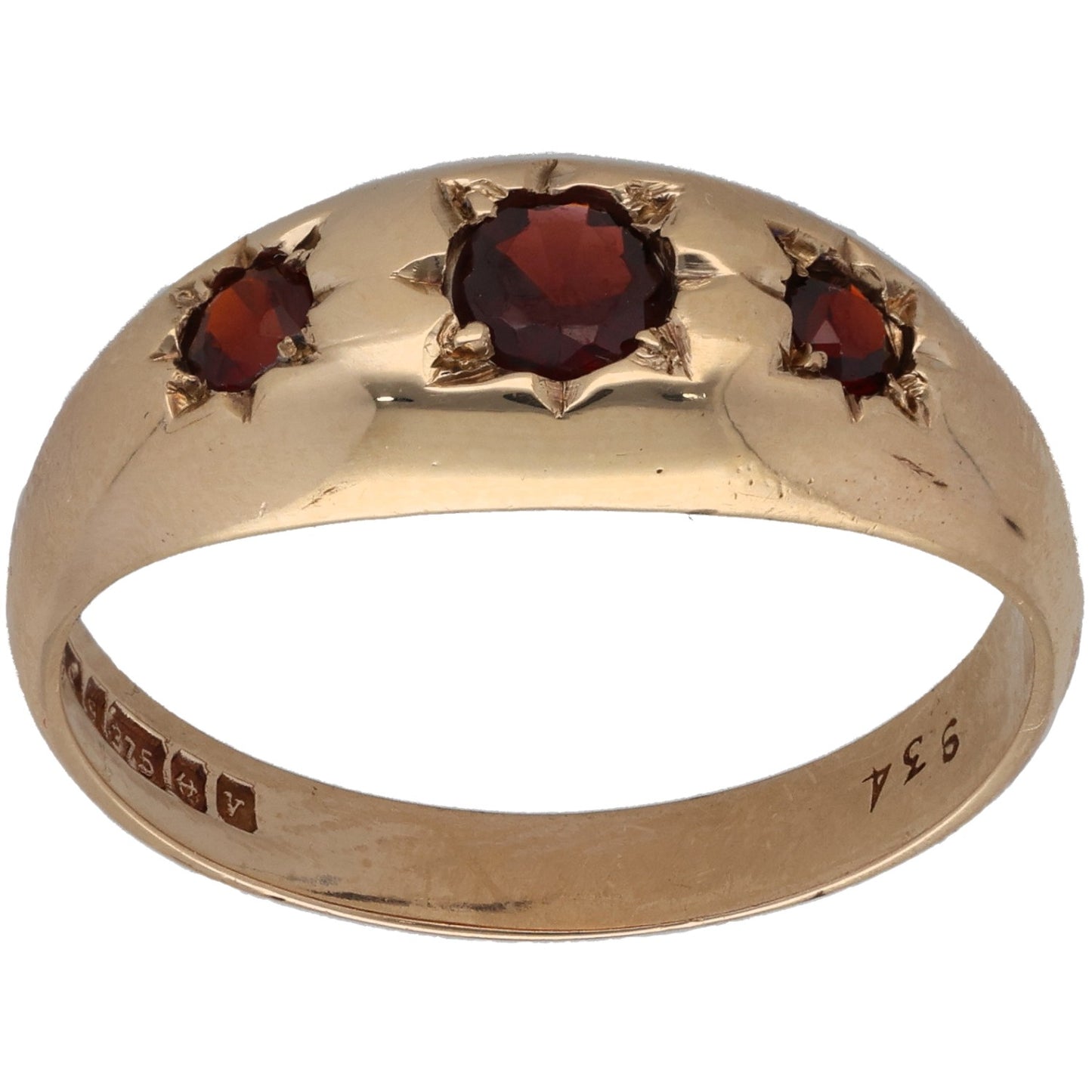 9ct Gold Garnet Three Stone Ring Size U