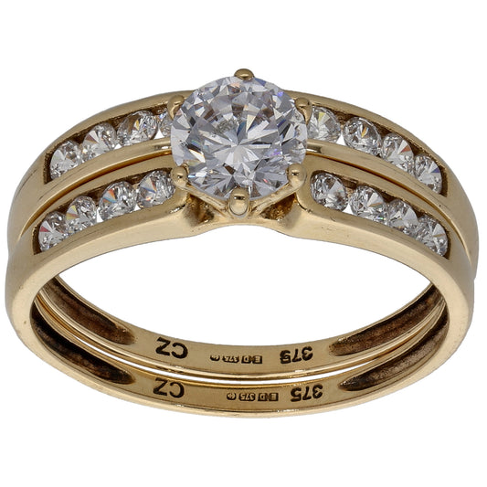 9ct Gold Cubic Zirconia Ring Set Size R