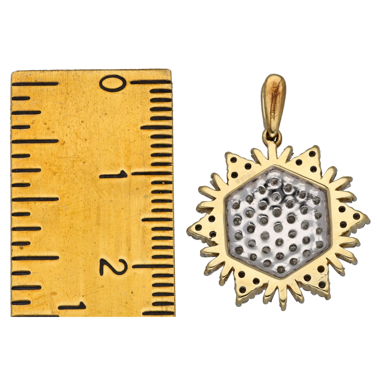 9ct Gold 1.32ct Diamond Earrings & Pendant Set