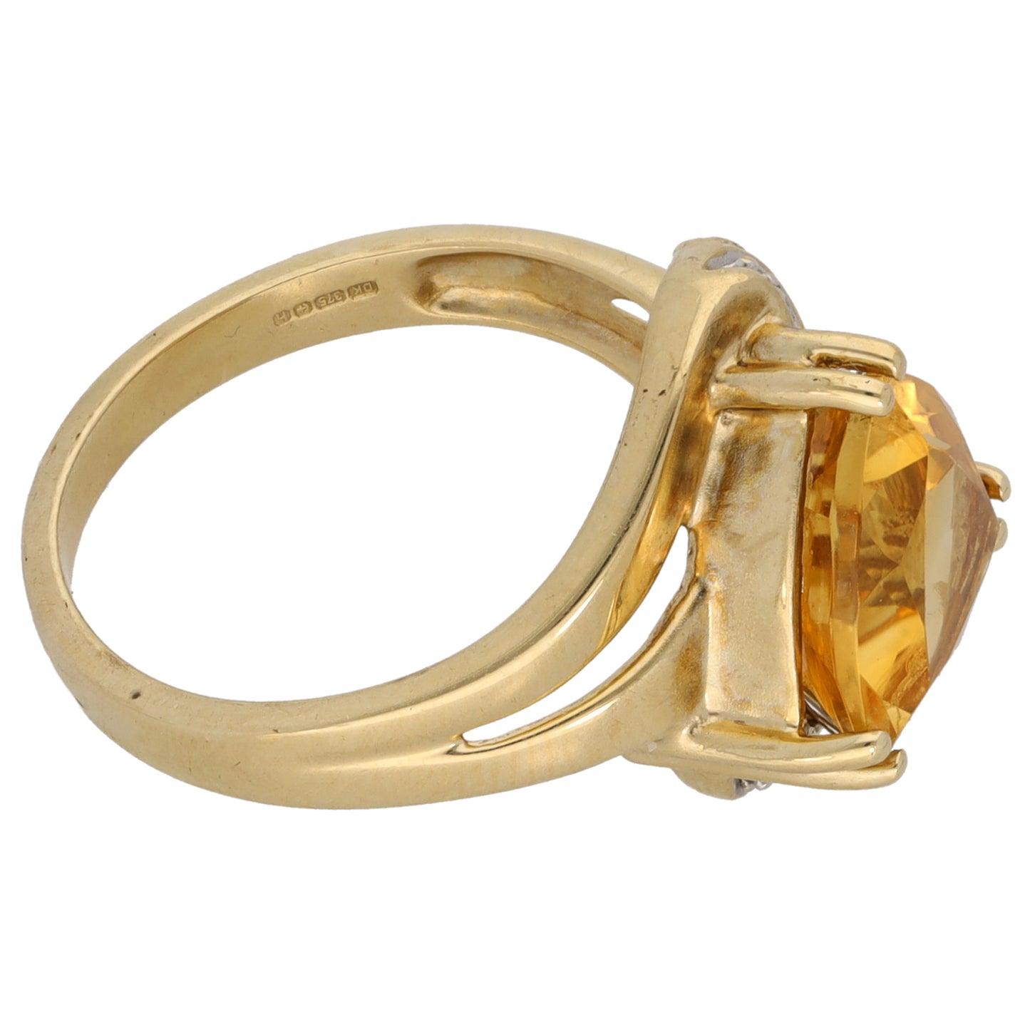 9ct Gold Citrine & Imitation Single Stone Ring with Accent Stones Size N