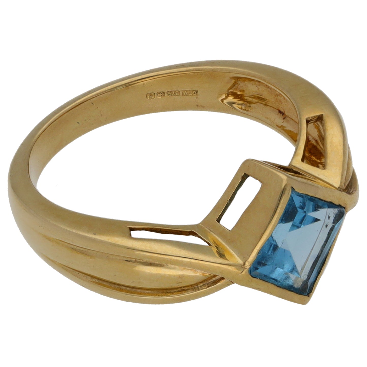 9ct Gold Topaz Single Stone Ring Size N