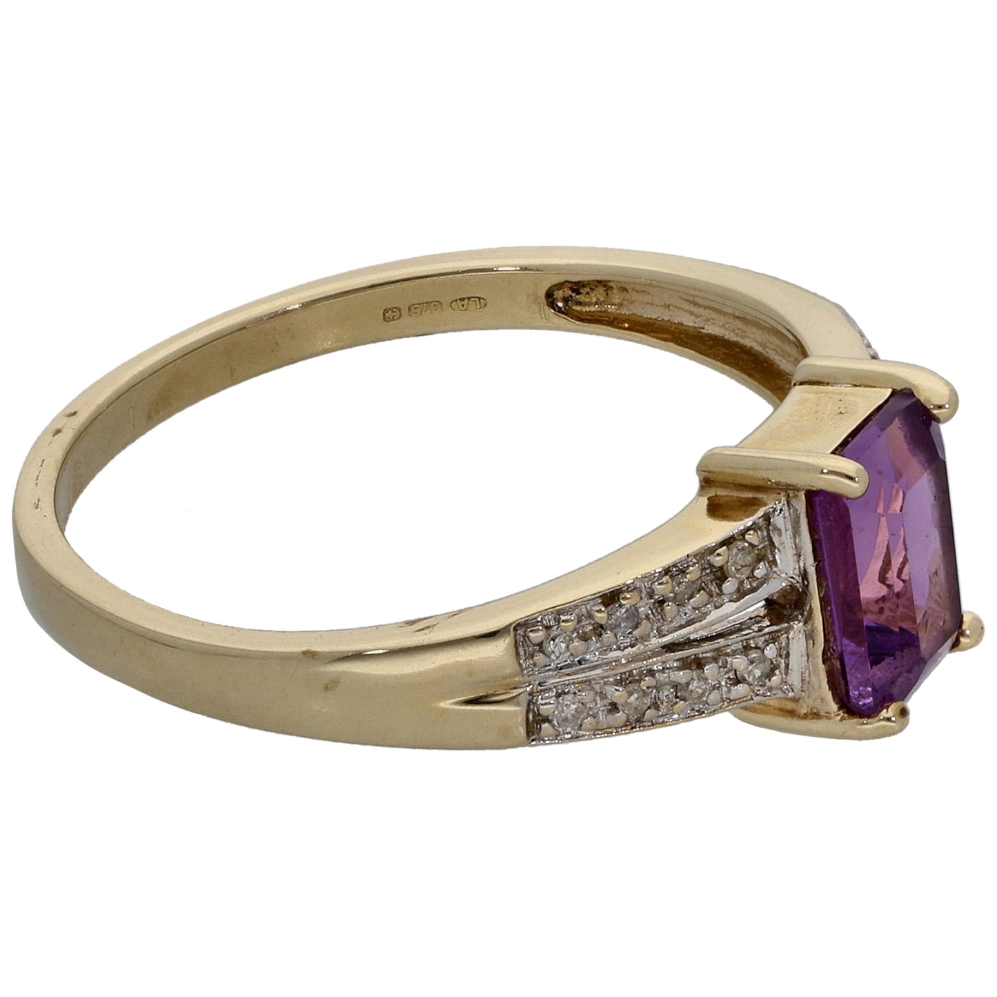 9ct Gold Amethyst & 0.08ct Diamond Single Stone Ring with Accent Stones Size O