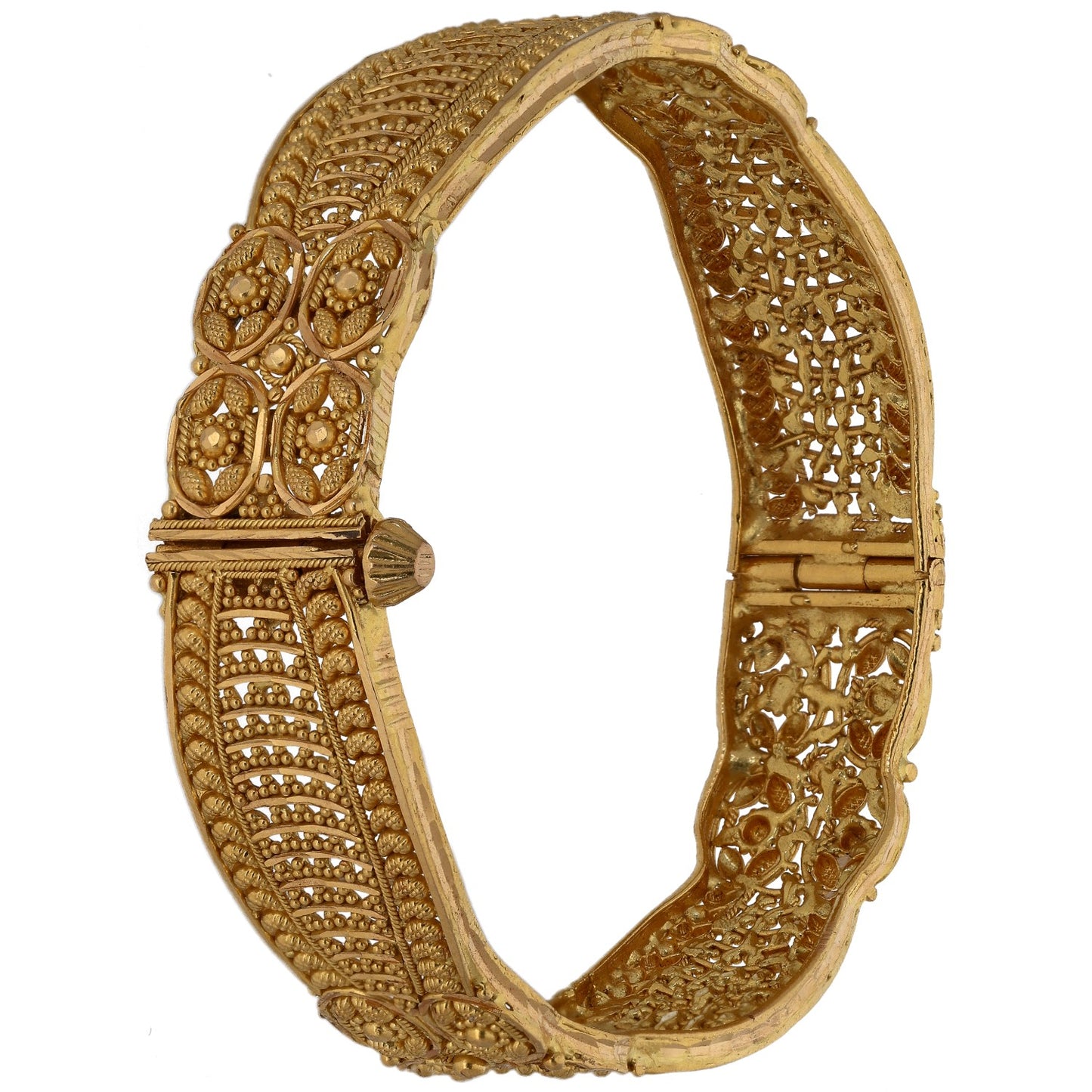 22ct Gold Bangle