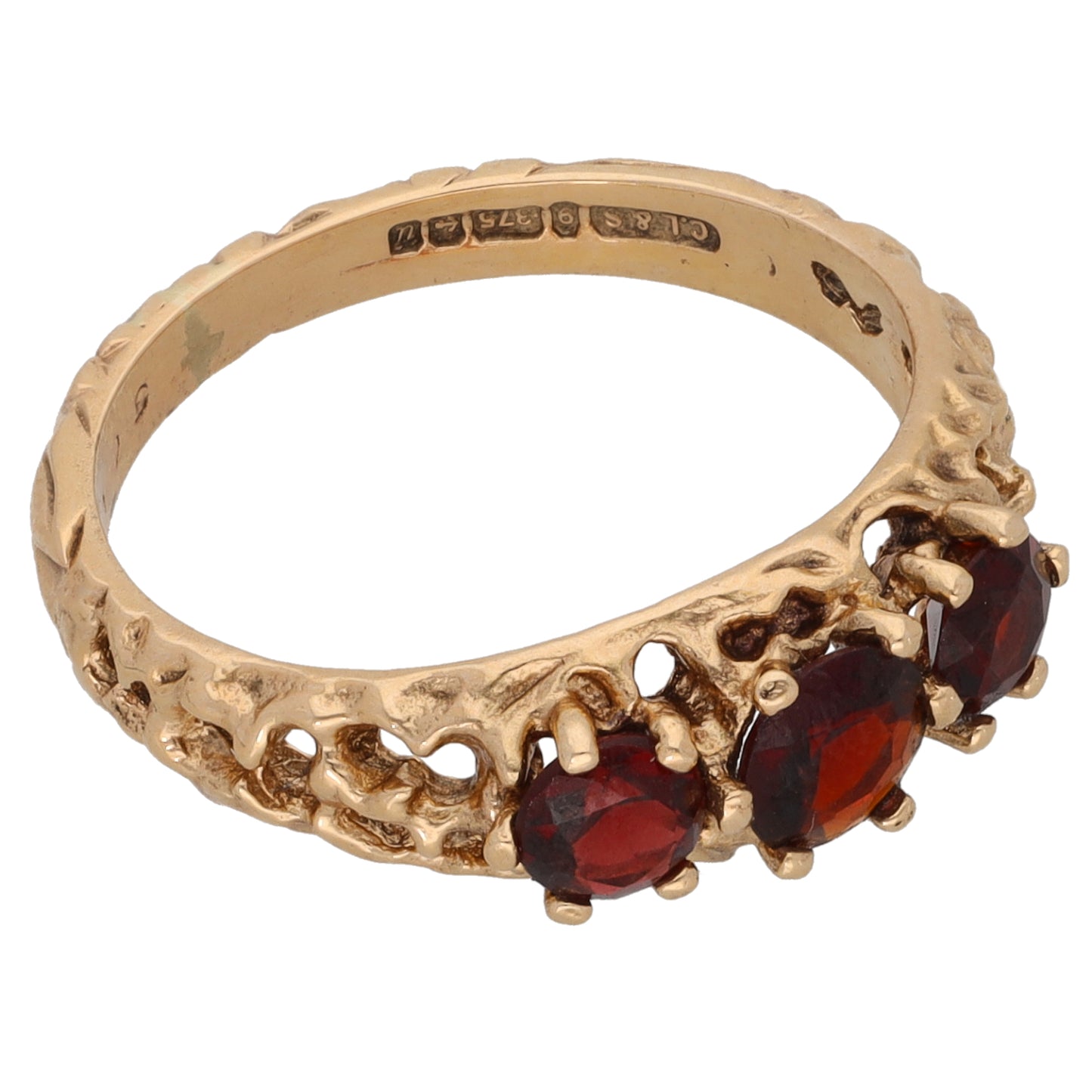 9ct Gold Garnet Three Stone Ring Size L