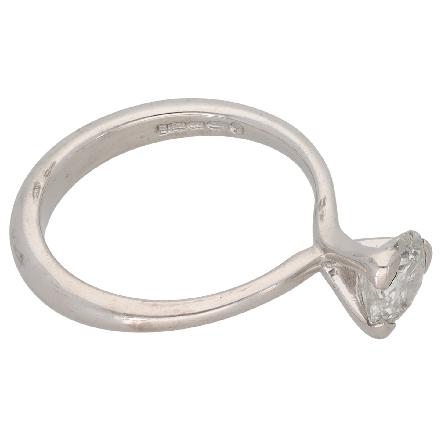 18ct White Gold 0.90ct Diamond Solitaire Ring Size L