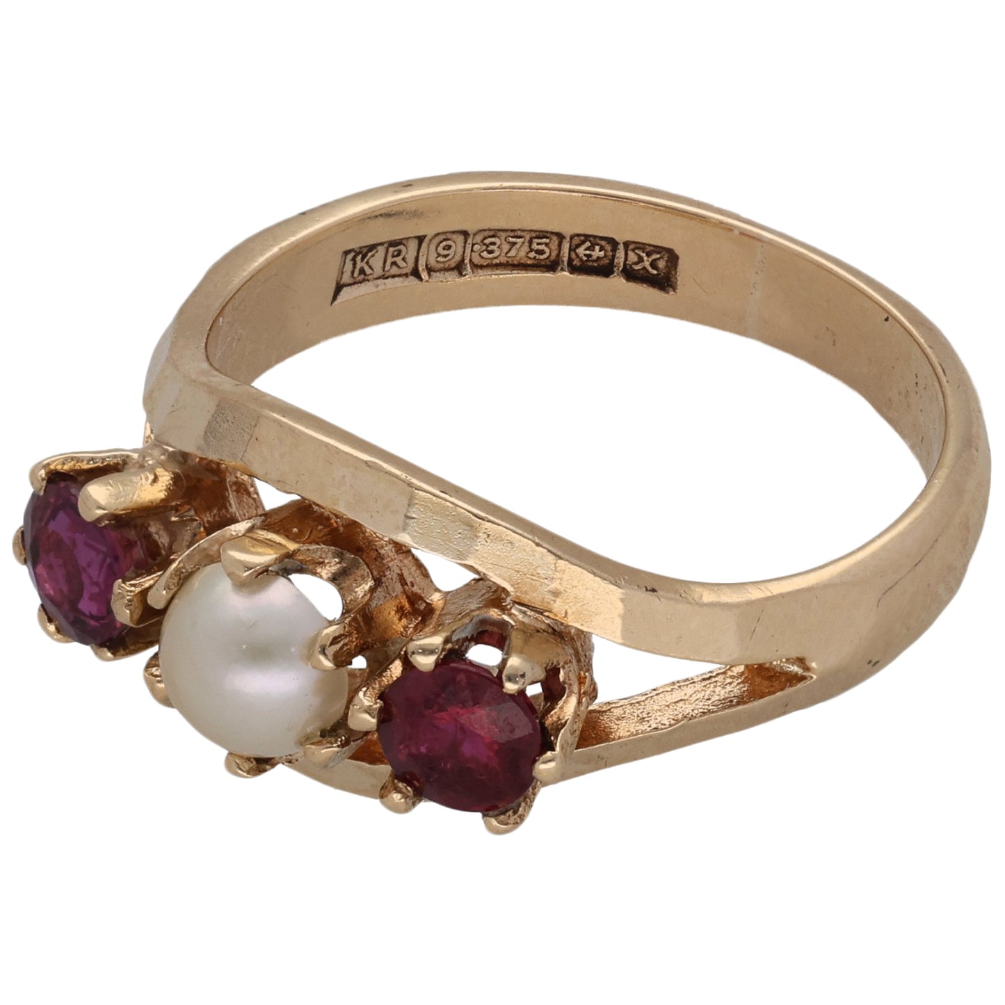 9ct Gold Cultured Pearl & Ruby Three Stone Ring Size N