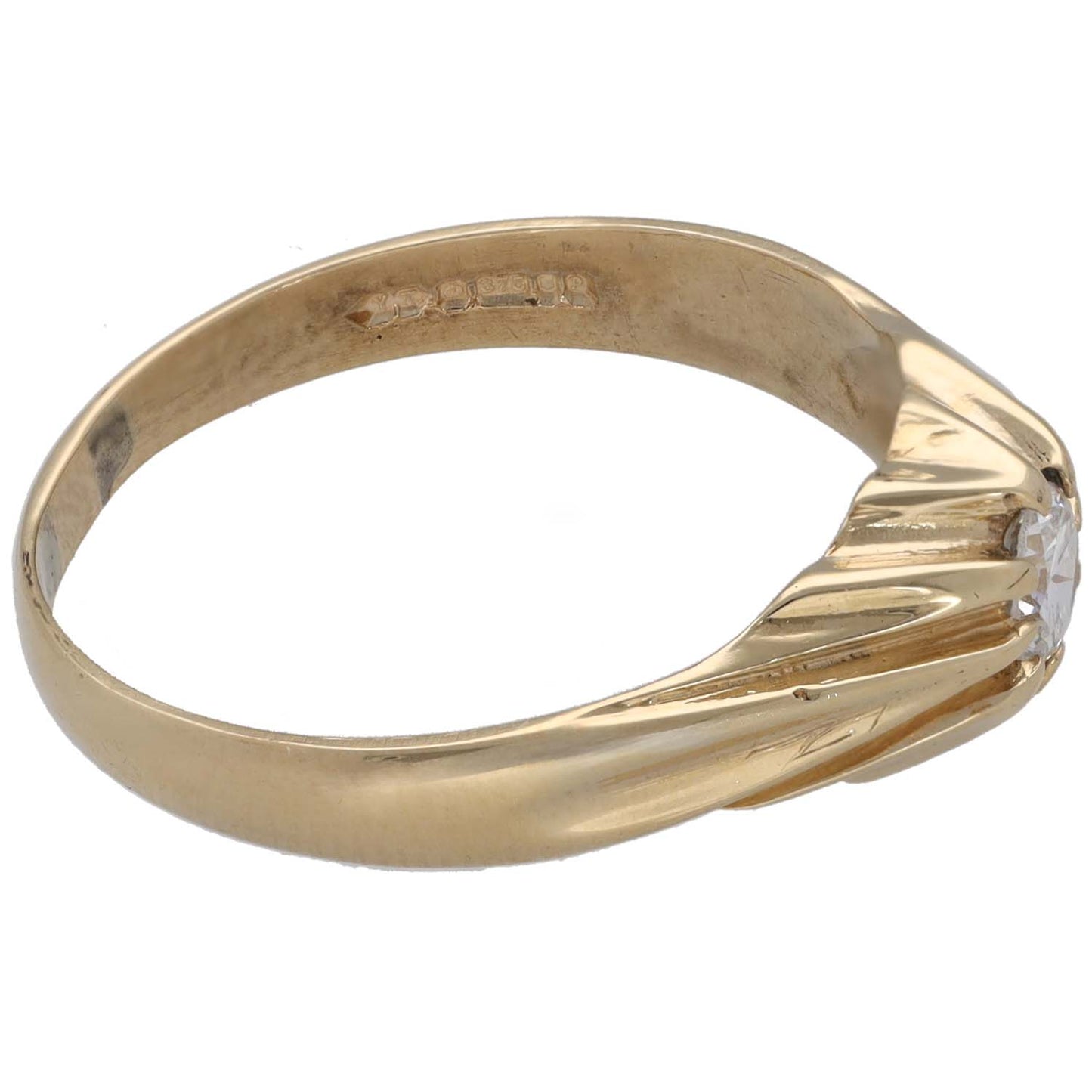 9ct gold CZ ring with round clear stone on side; ridged fan-style shank
