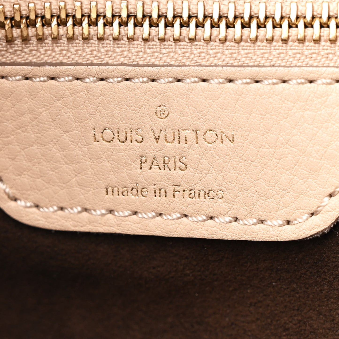 Louis Vuitton Mahina L in Coquille Leather Bag - Beige