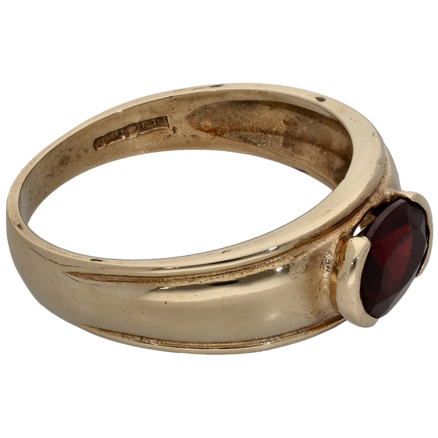 9ct Gold Garnet Single Stone Ring Size Q