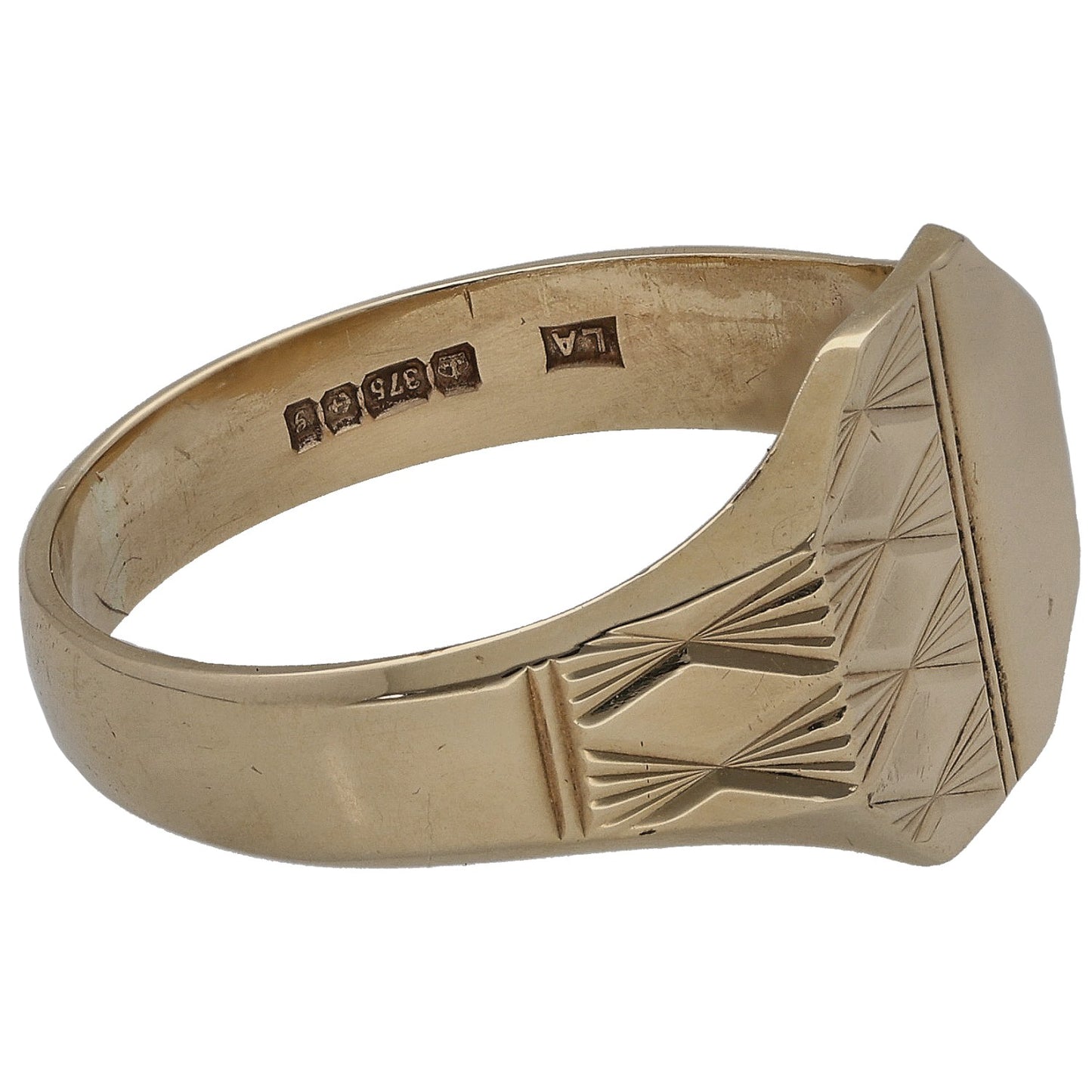 Gold signet ring with geometric pattern and inner hallmark engraving
