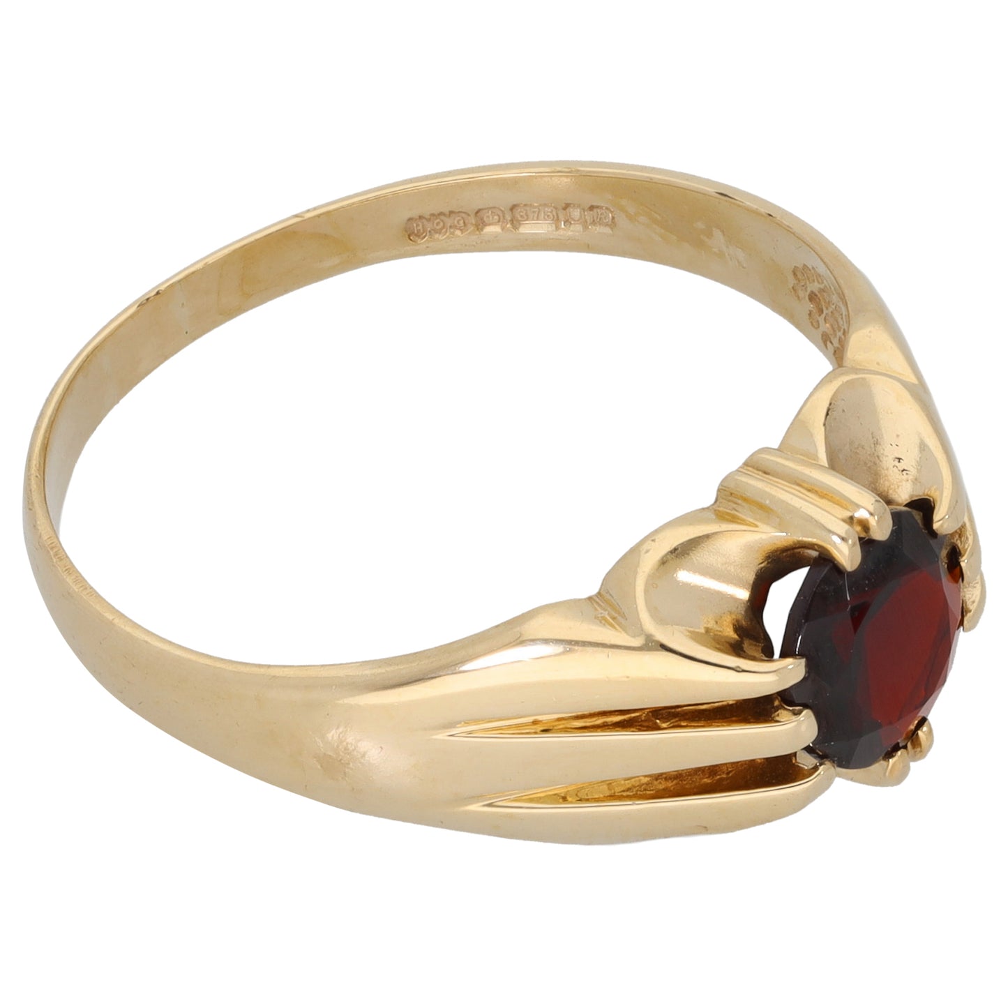 9ct Gold Garnet Single Stone Ring Size Y