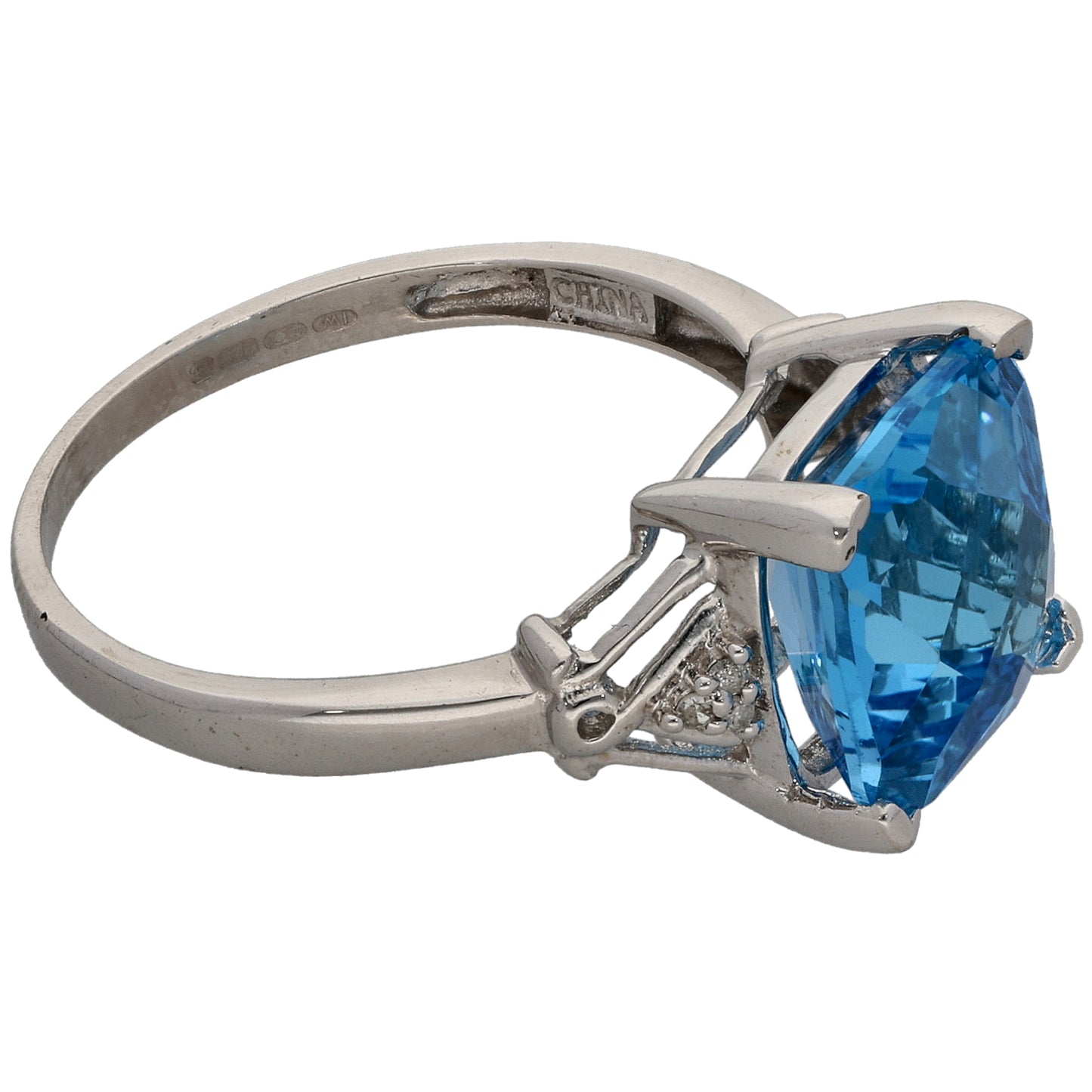 9ct White Gold Topaz & 0.03ct Diamond Single Stone Ring with Accent Stones Size O