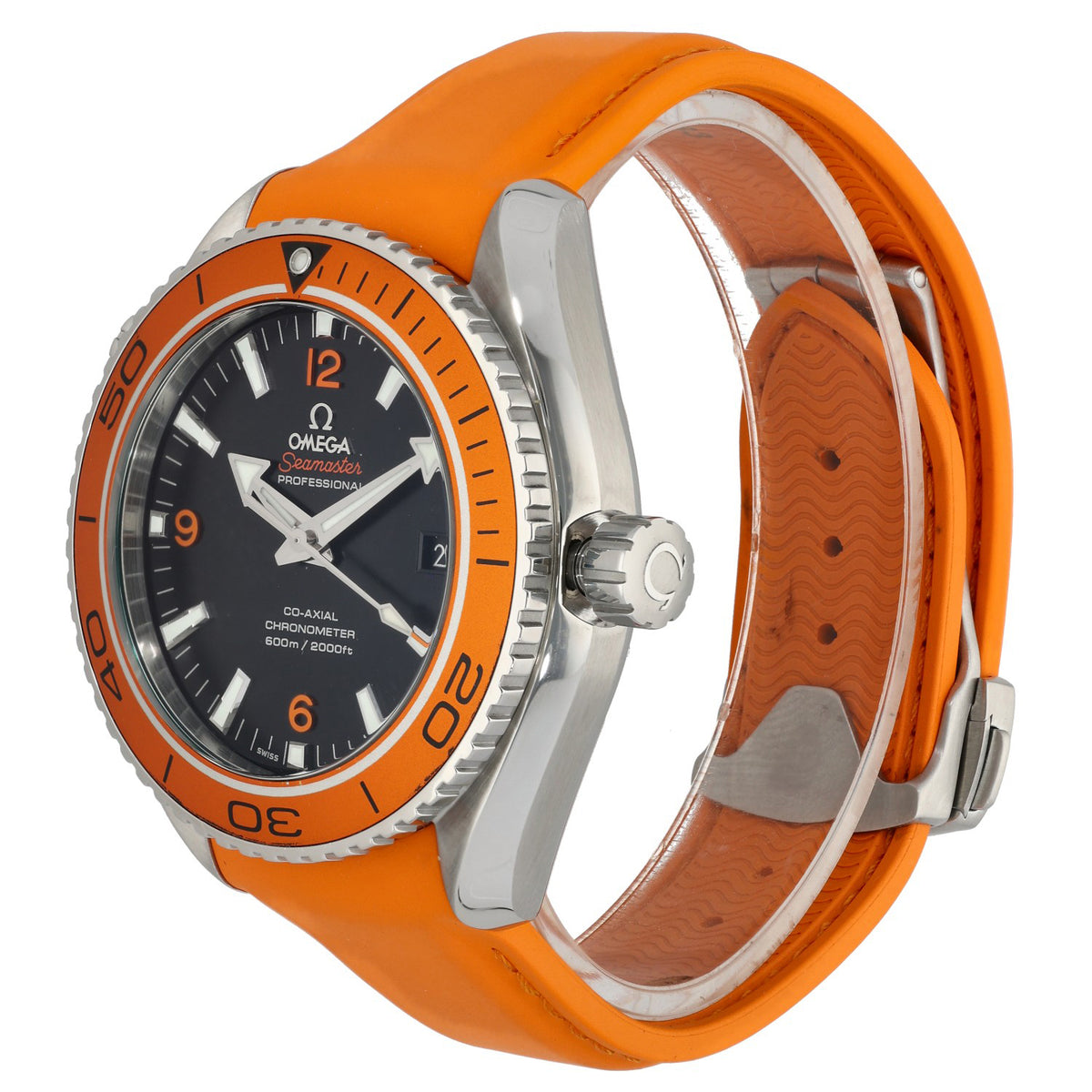 Omega Planet Ocean 232.32.46.21.01.001, black dial with 45.5mm stainless steel case and orange rubber bracelet, front angle