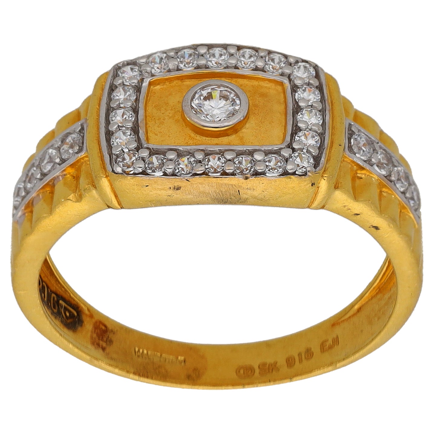 22ct Gold Cubic Zirconia Patterned Signet Ring Size Q