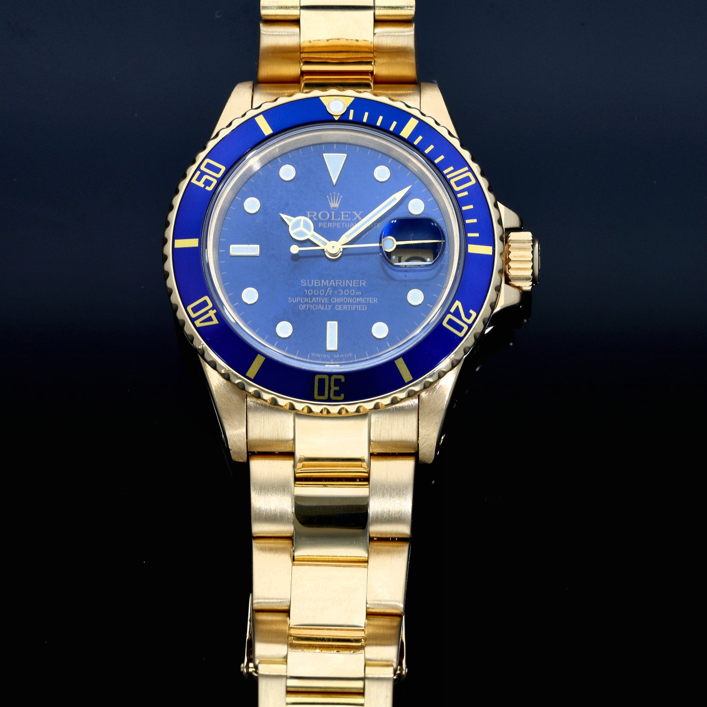 Rolex Submariner 16808 40mm Gold Watch