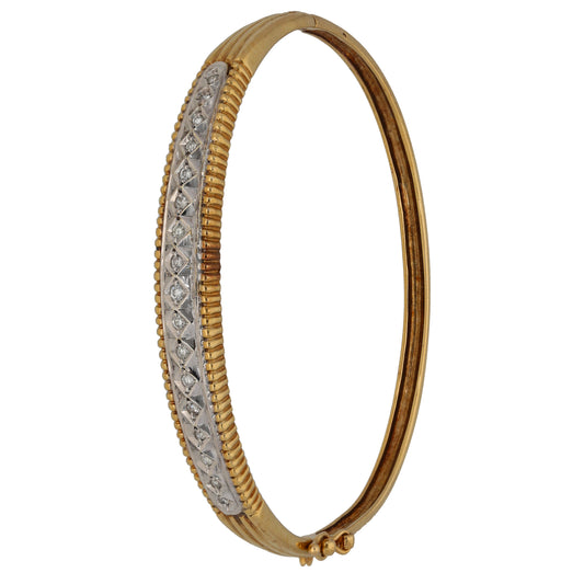 9ct Gold 0.17ct Diamond Hinged/Clasp Bangle