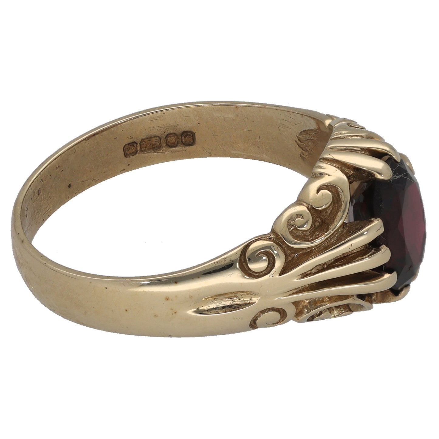 9ct Gold Garnet Single Stone Ring Size U