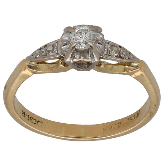 18ct Gold 0.16ct Diamond Solitaire Ring With Accent Stones Size M