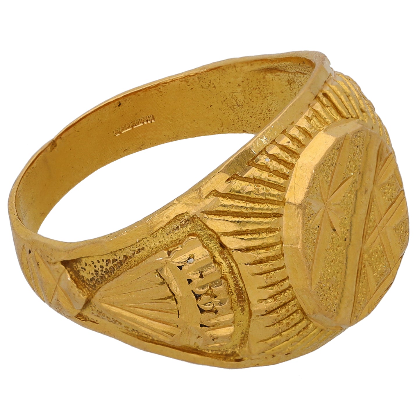 22ct Gold Patterned Signet Ring Size W