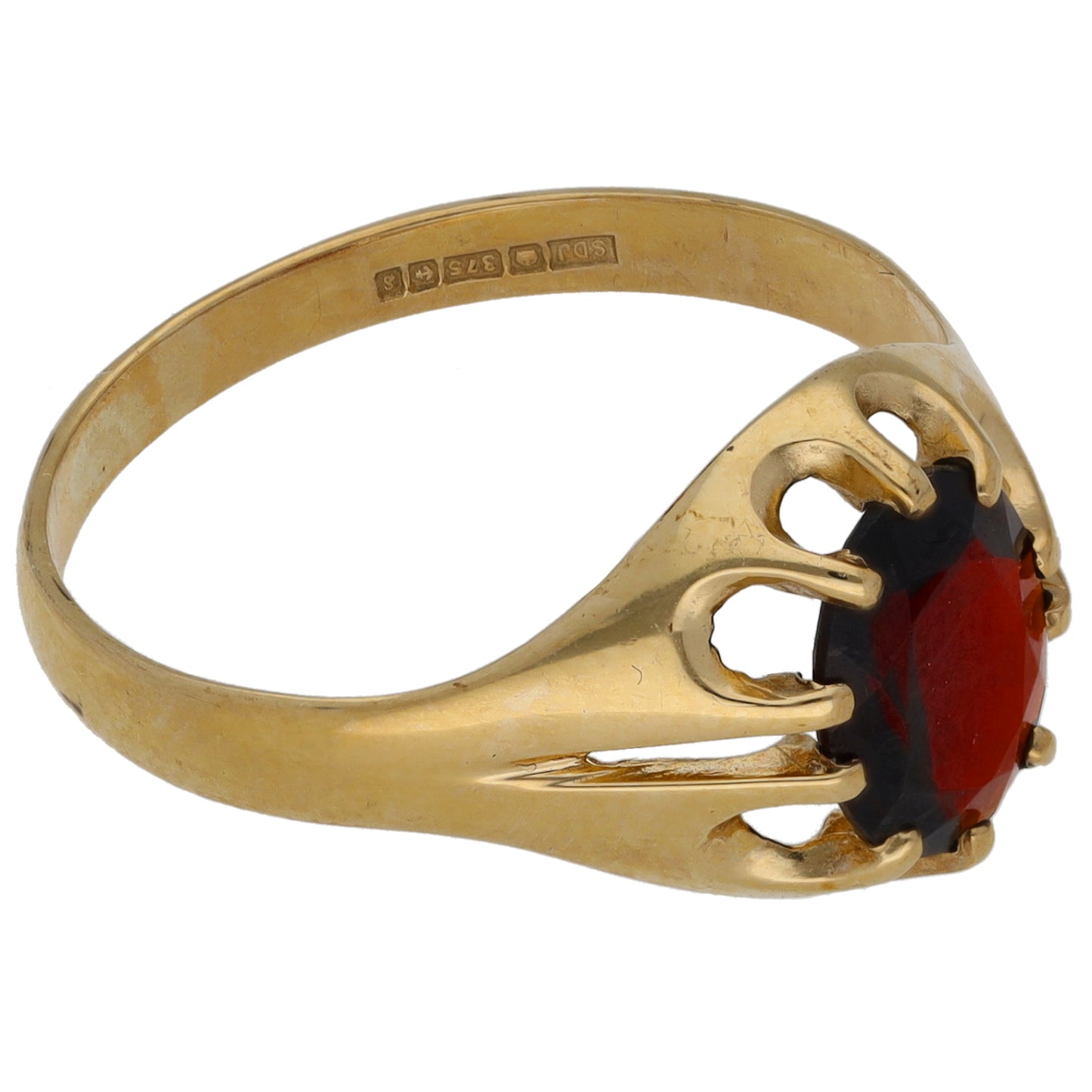 9ct Gold Garnet Single Stone Ring Size T