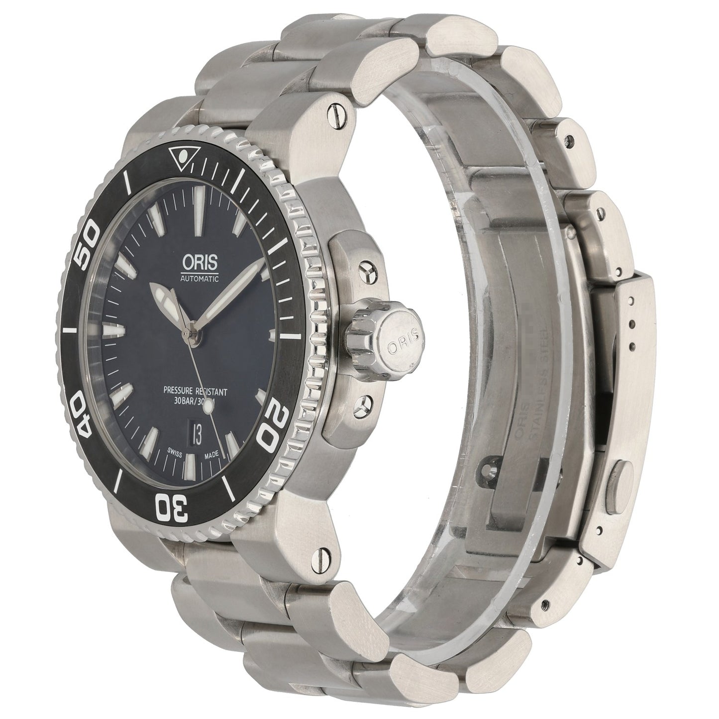 Oris Vintage 7653-04 Stainless steel dive watch side view with black dial, thick case, and metal bracelet.