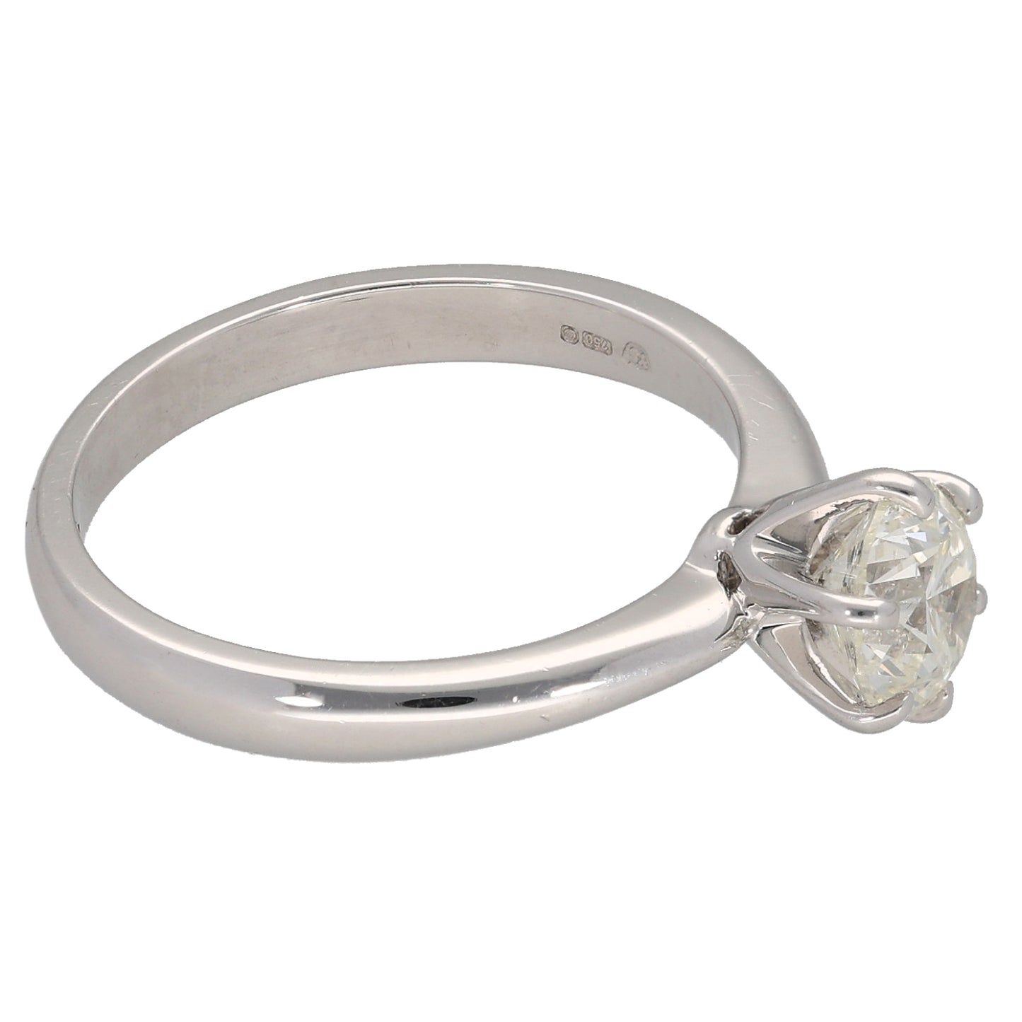 18ct White Gold 0.95ct Diamond Solitaire Ring Size M