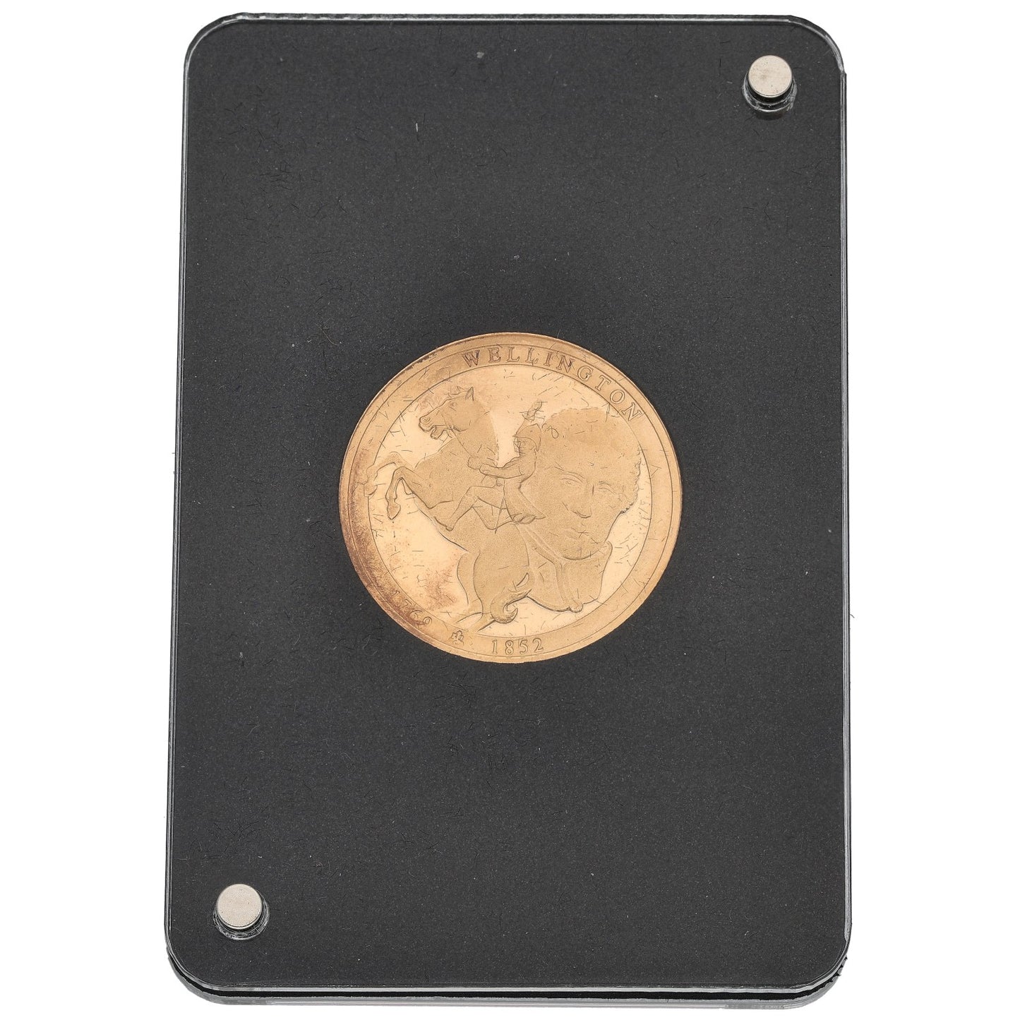 22ct Gold Queen Elizabeth II Full Sovereign Coin 2019