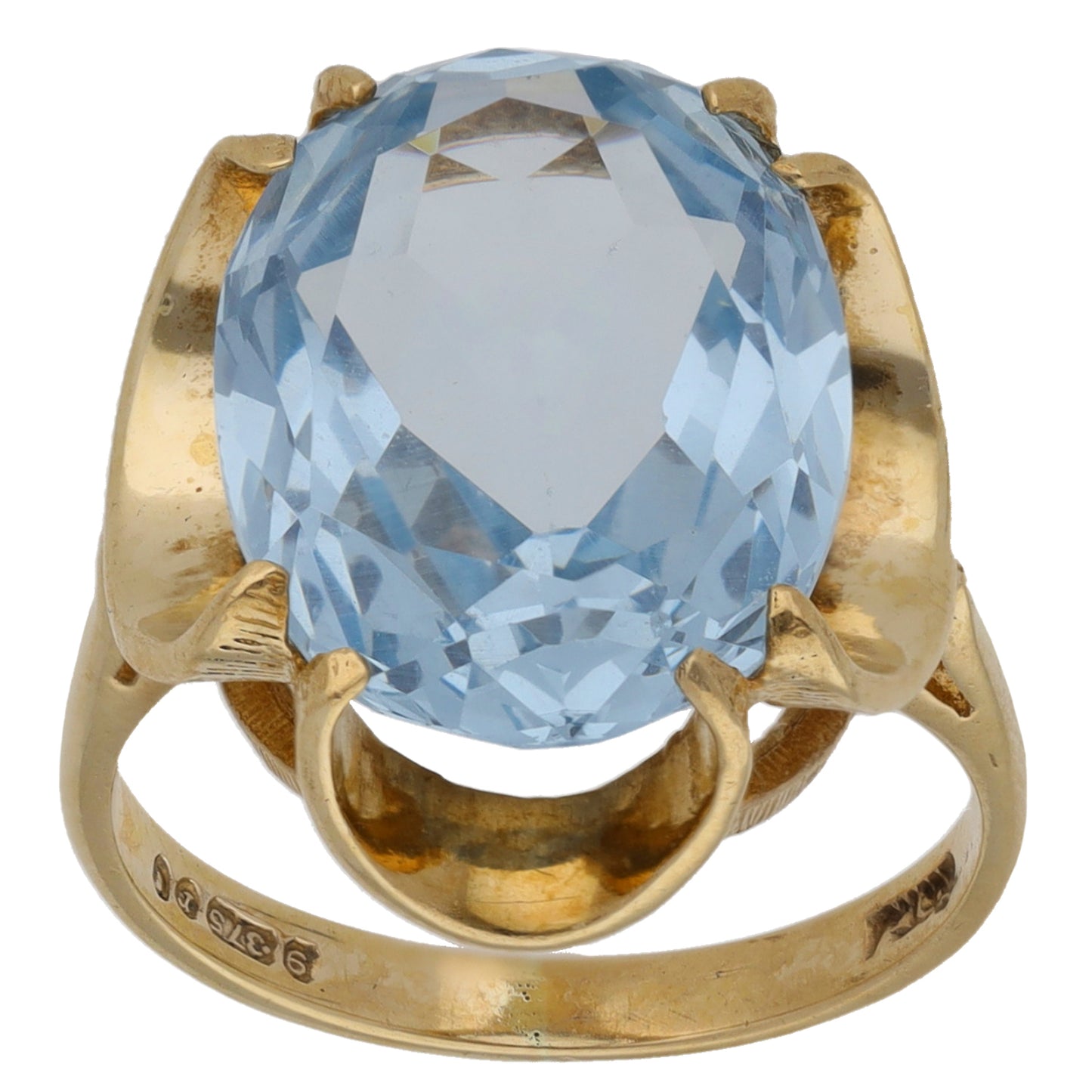 9ct Gold Imitation Single Stone Ring Size M