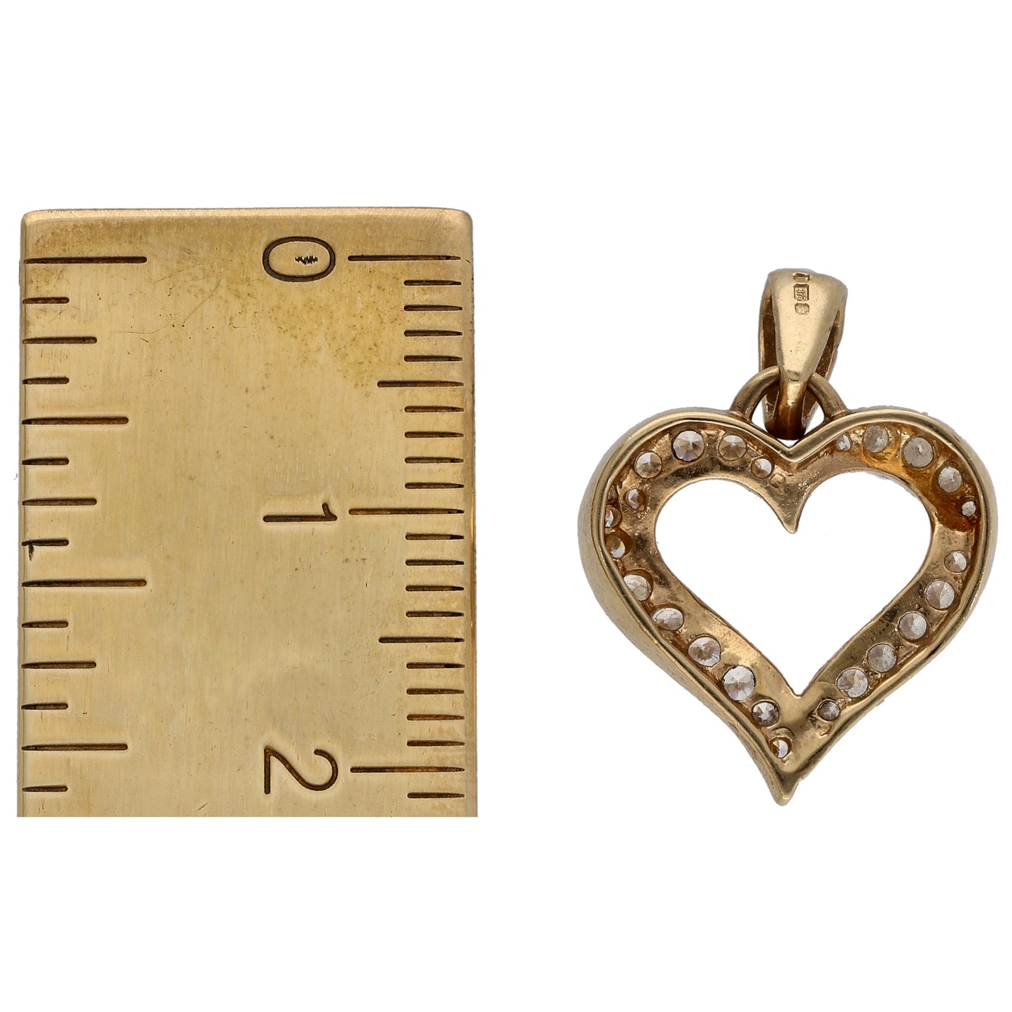 9ct Gold Cubic Zirconia Heart Cluster Pendant