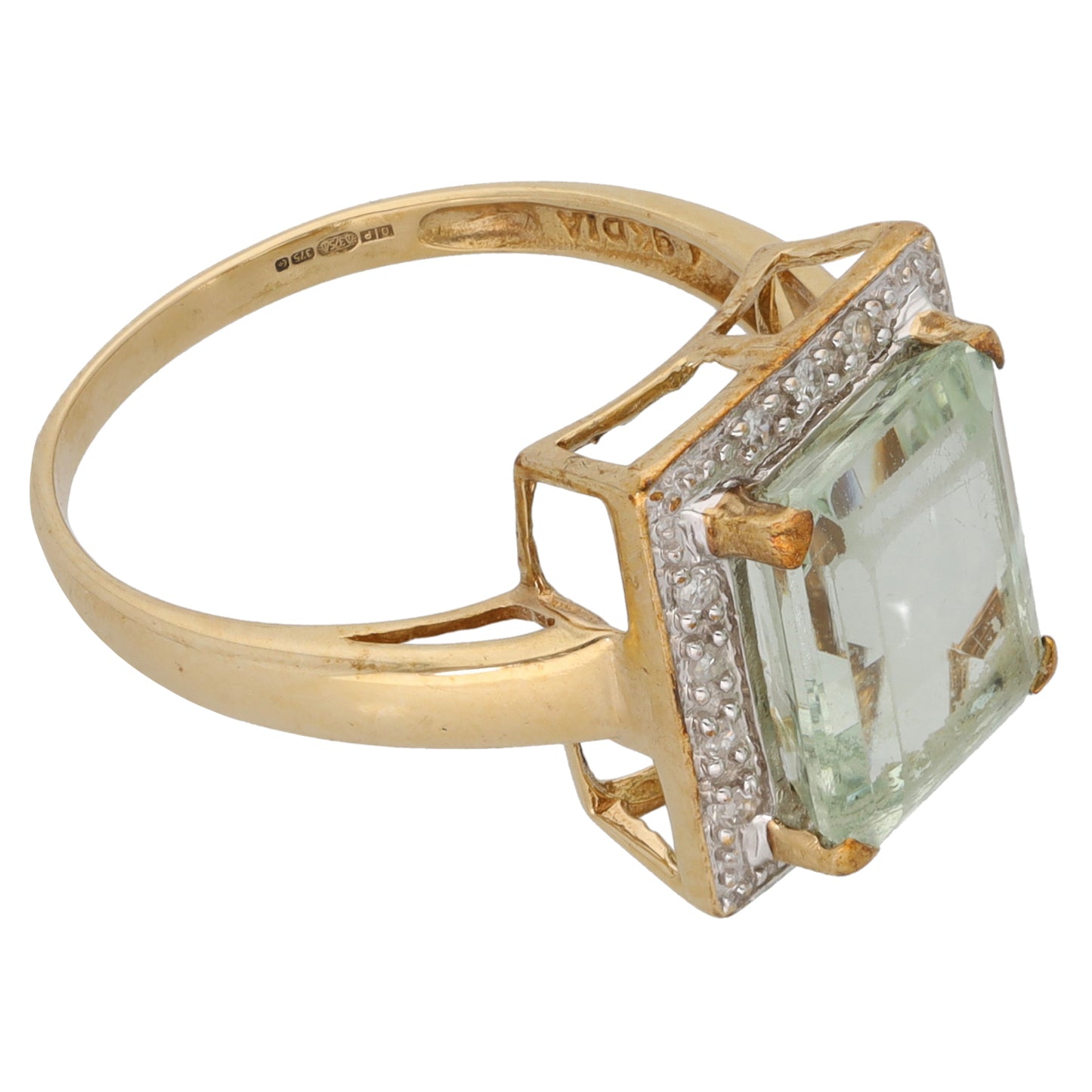 9ct Gold Green Quartz & 0.07ct Diamond Dress/Cocktail Ring Size P