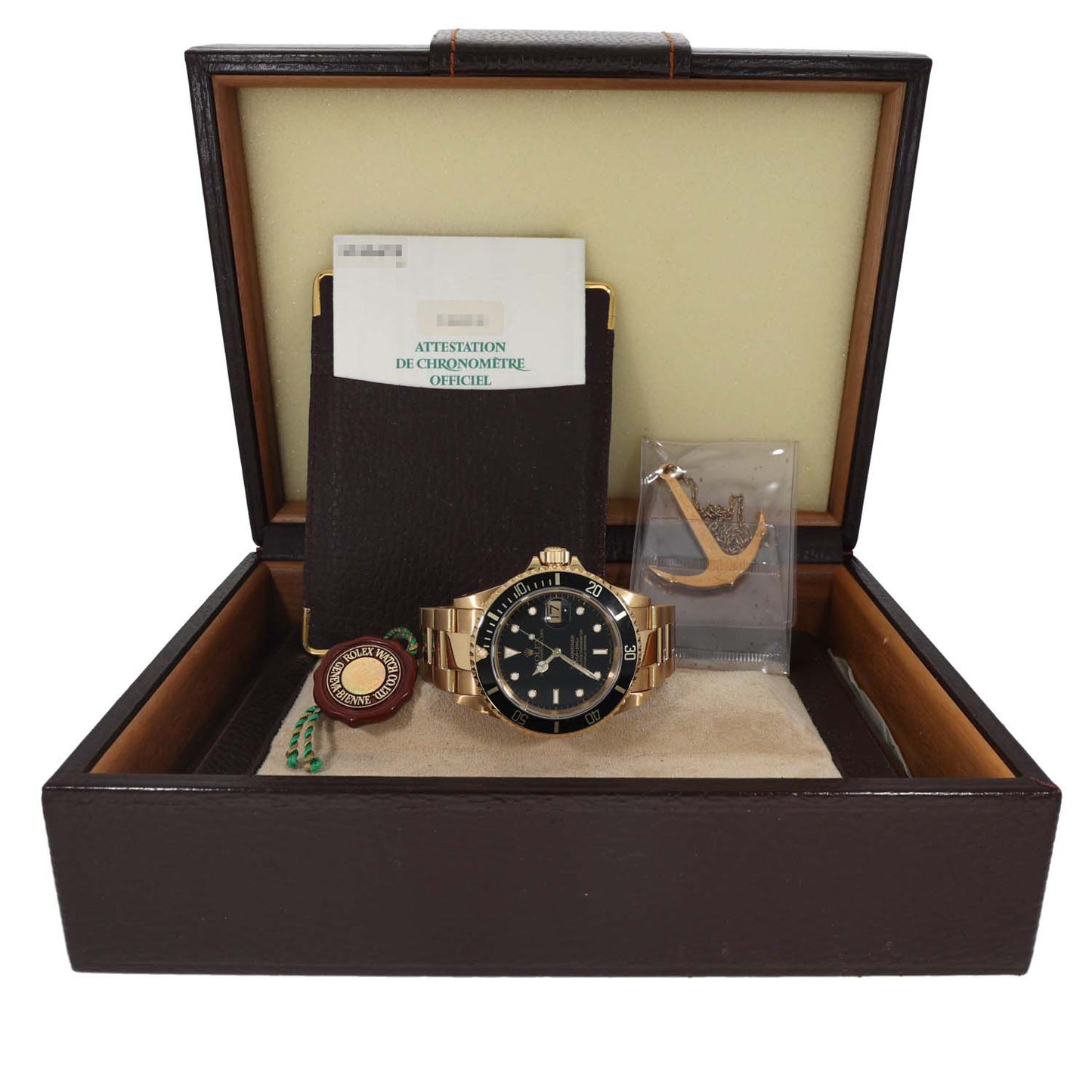 Rolex Submariner 16618 40mm Gold Watch