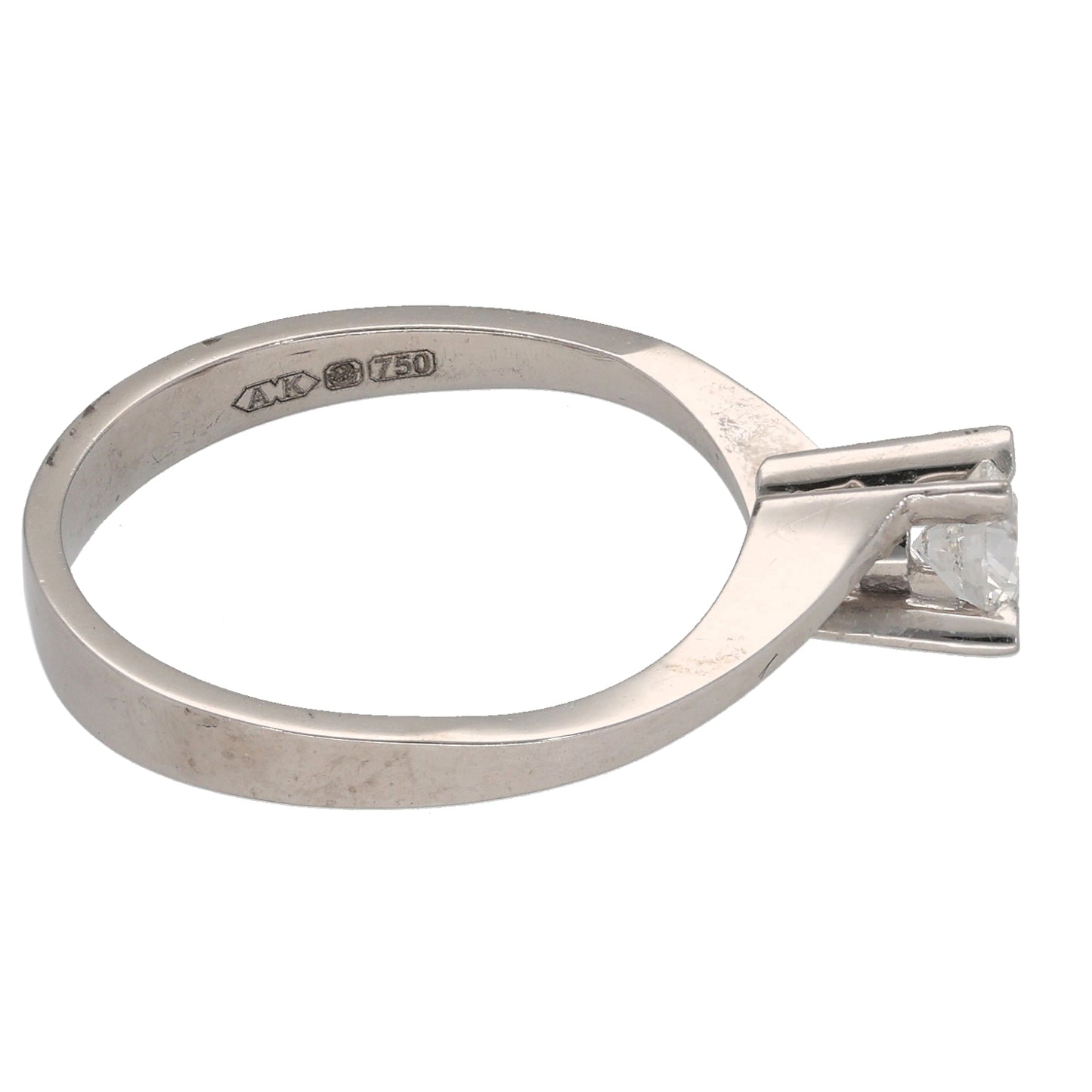 18ct White Gold 0.30ct Diamond Solitaire Ring Size N