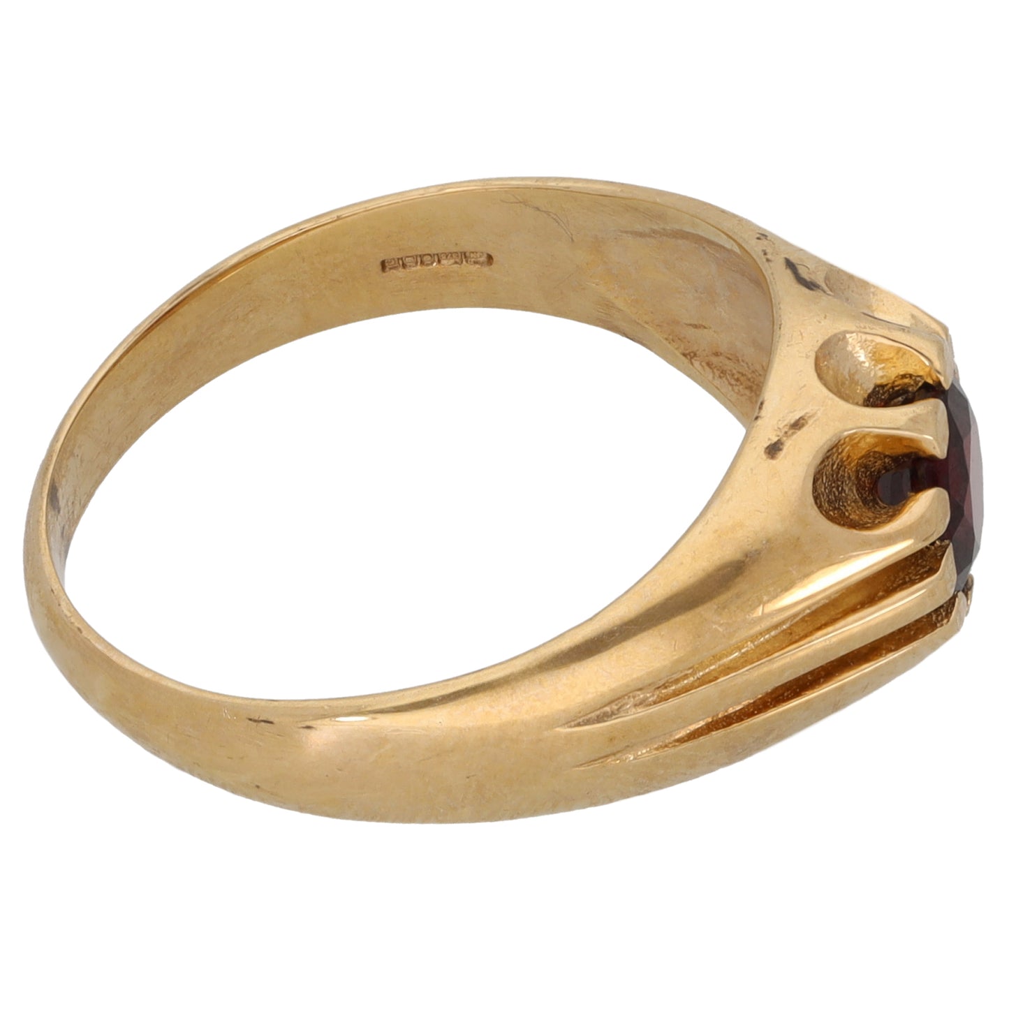 9ct Gold Garnet Single Stone Ring Size T