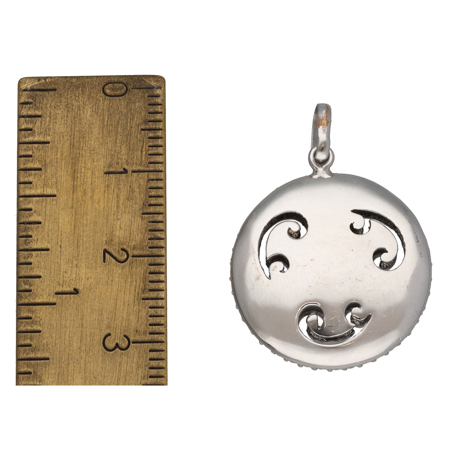 18ct White Gold 1.56ct Diamond Dress/Cocktail Pendant