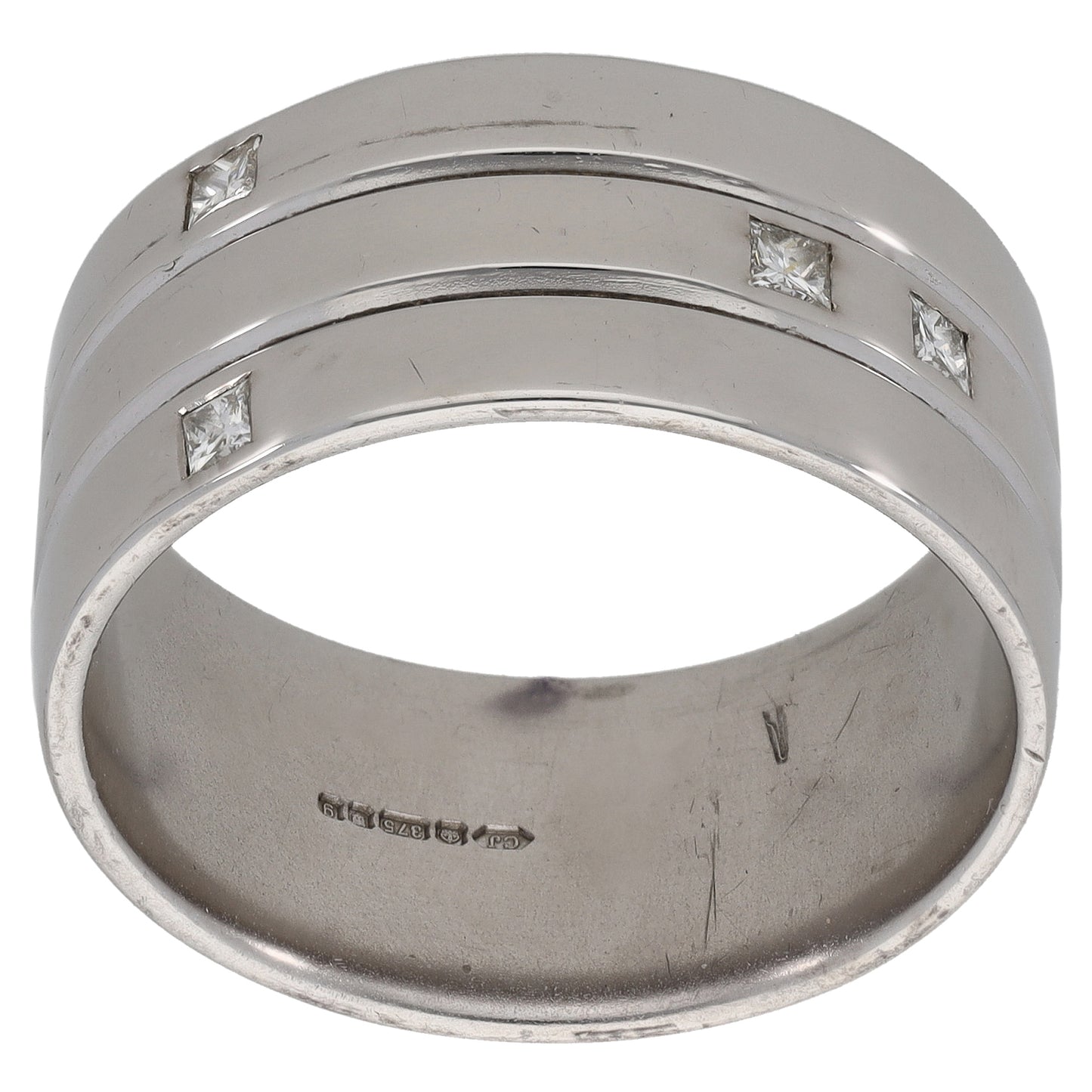 9ct White Gold 0.20ct Diamond Patterned Wedding Ring Size U