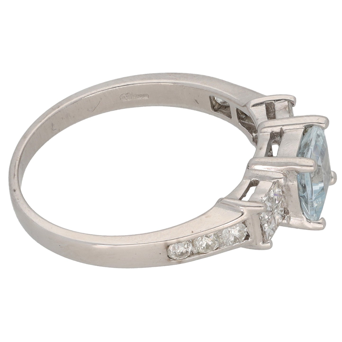18ct White Gold 44ct Diamond & Aquamarine Dress/Cocktail Ring Size M