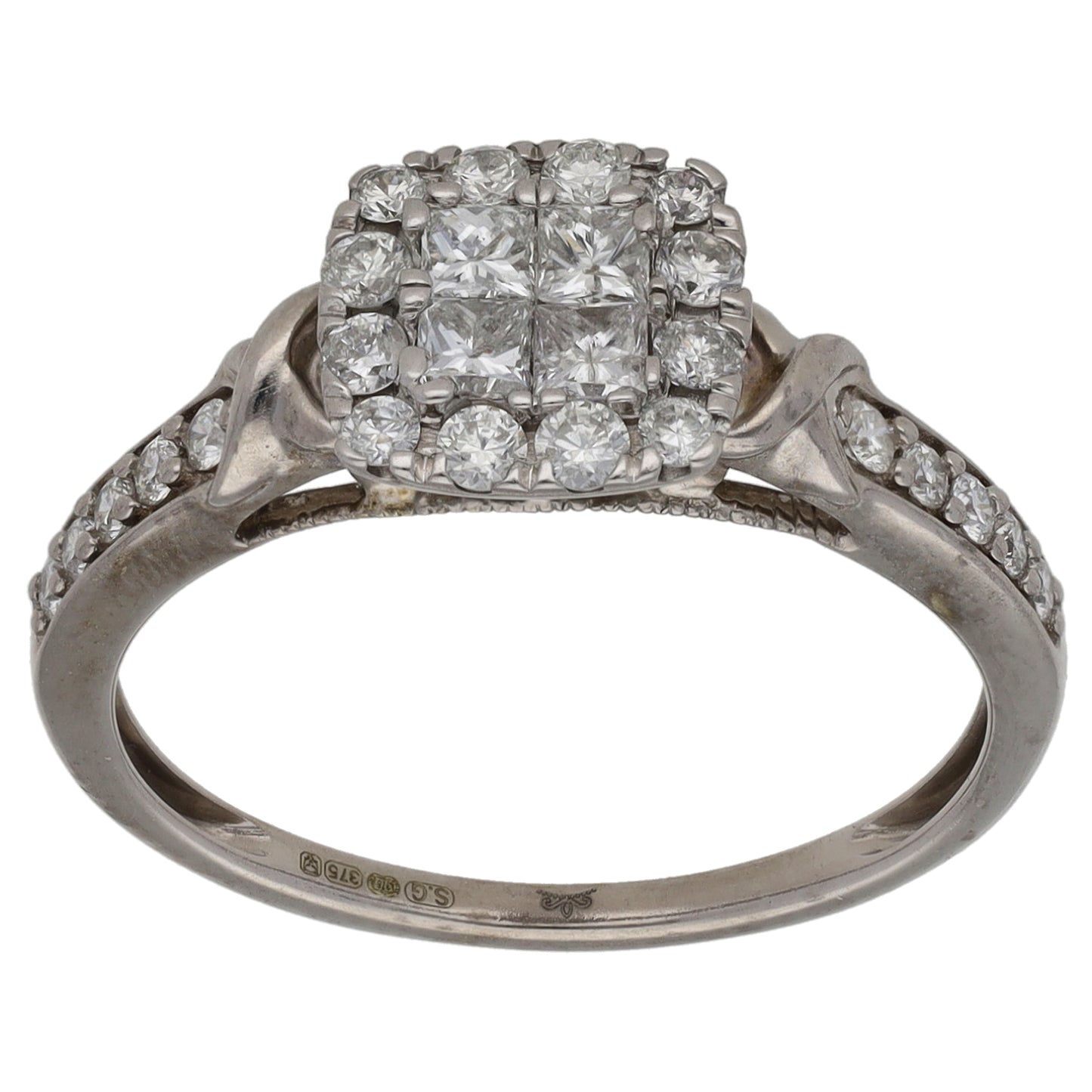 9ct White Gold 0.66ct Diamond Cluster Ring Size O