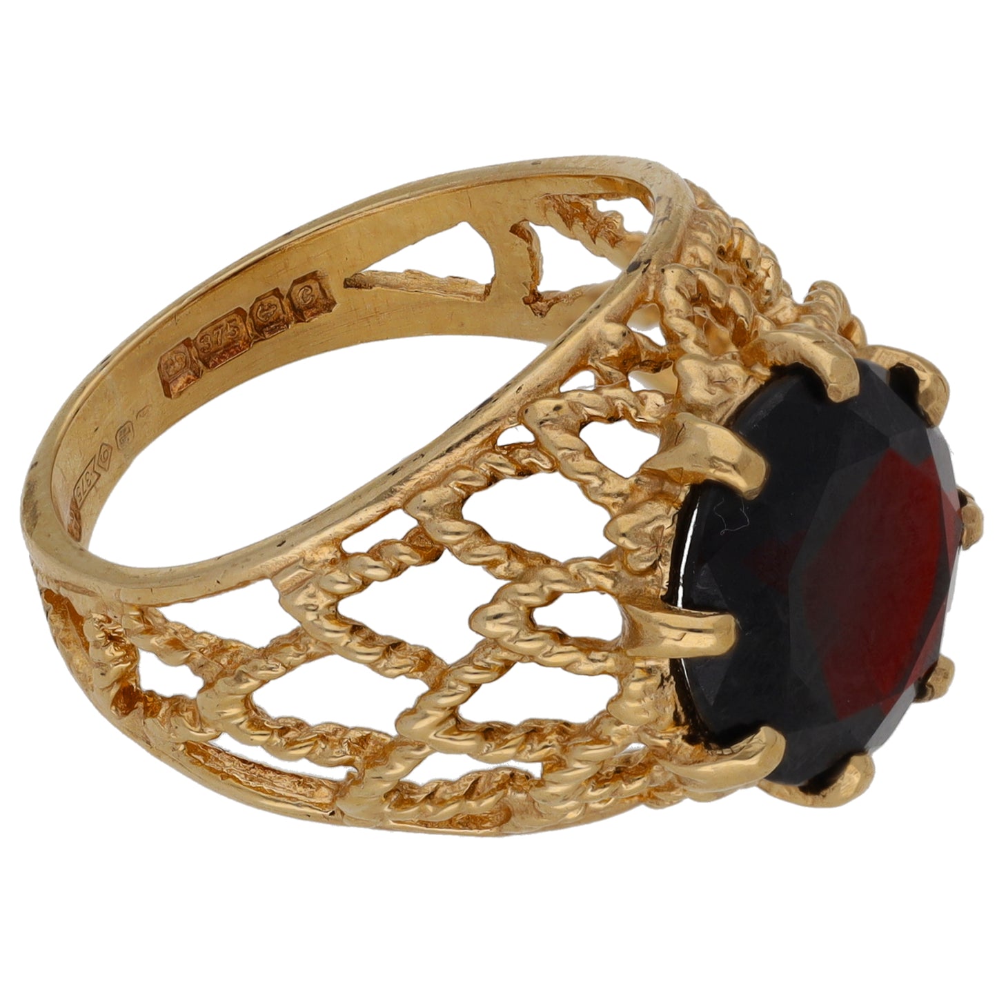 9ct Gold Garnet Single Stone Ring Size M
