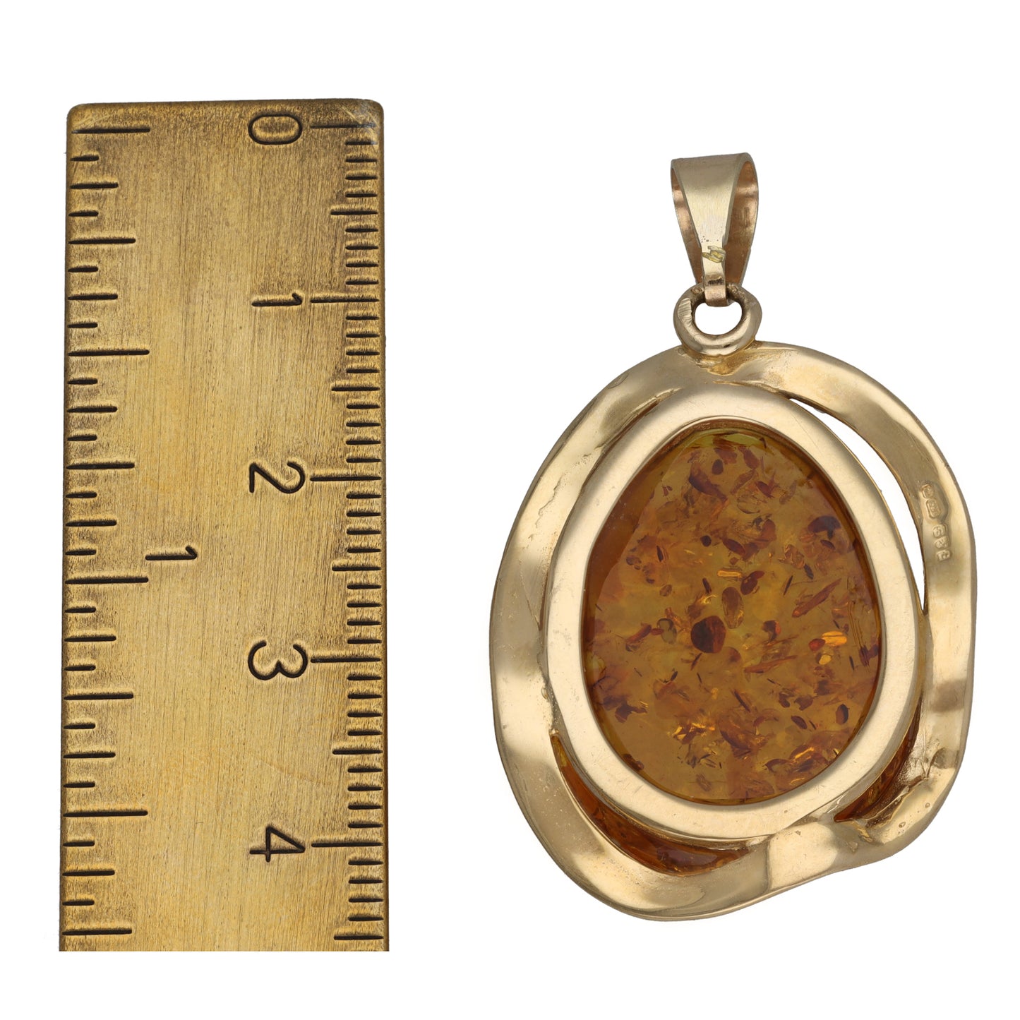 9ct Gold Amber Single Stone Pendant