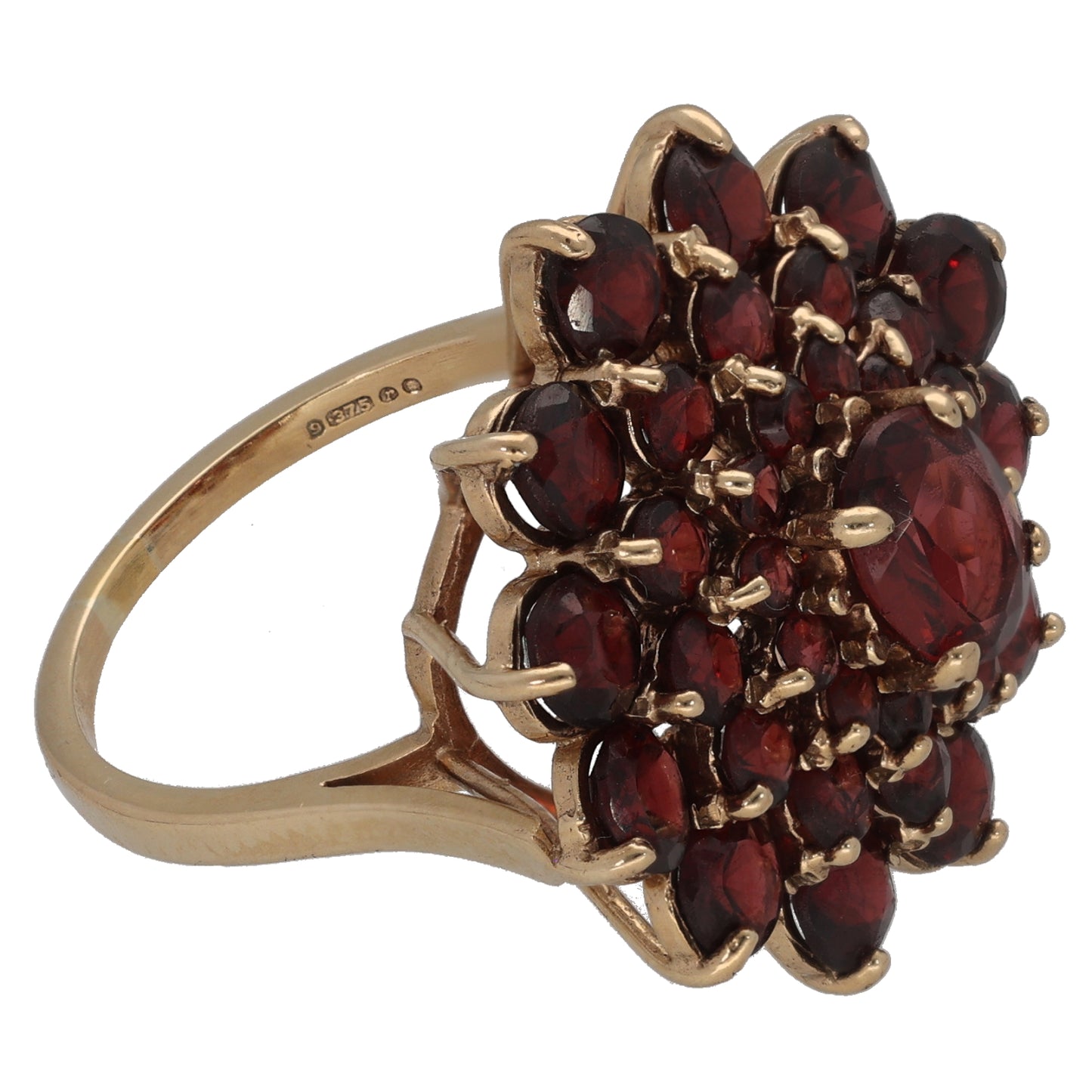 9ct Gold Garnet Dress/Cocktail Ring Size Q