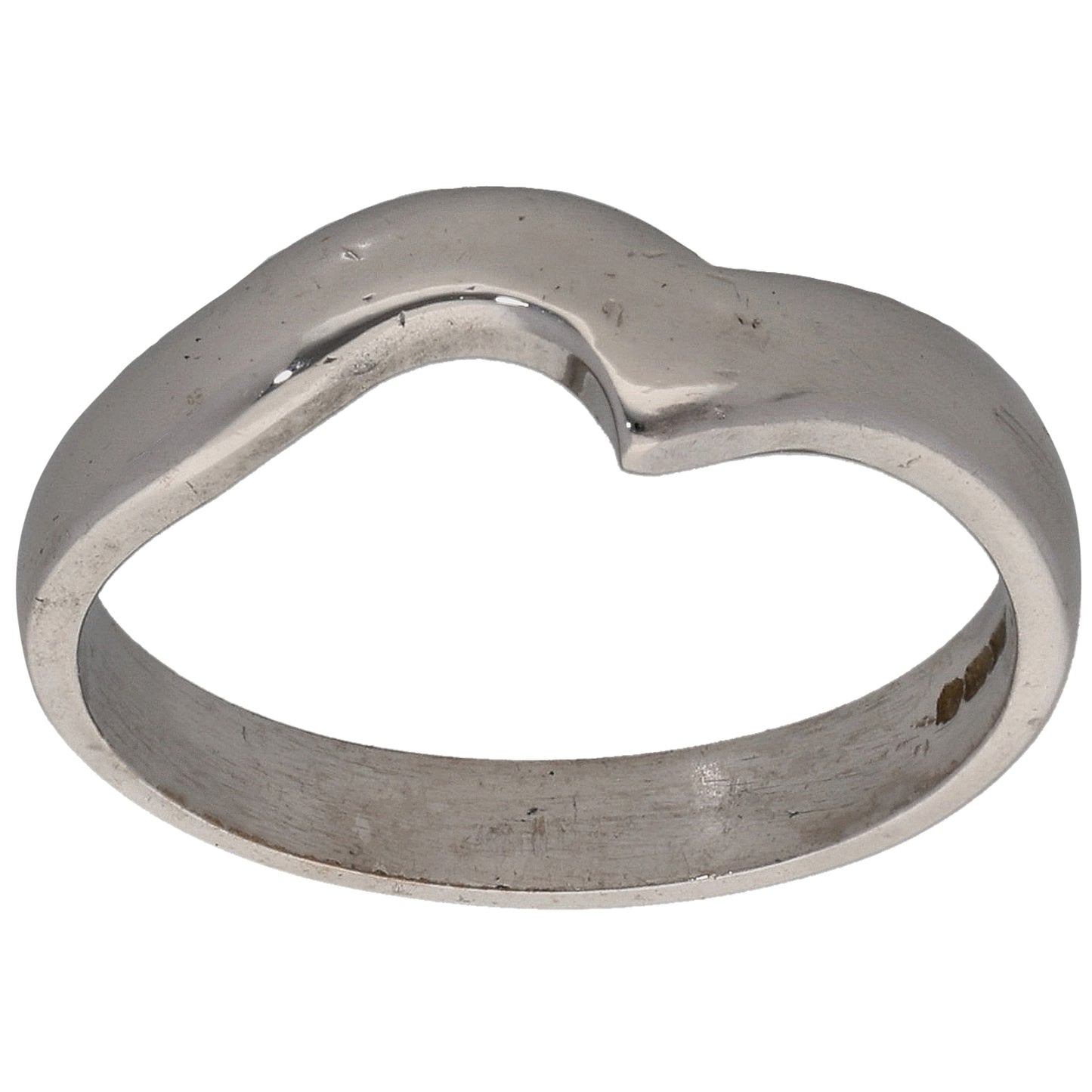 18ct White Gold Alternative Ring Size O