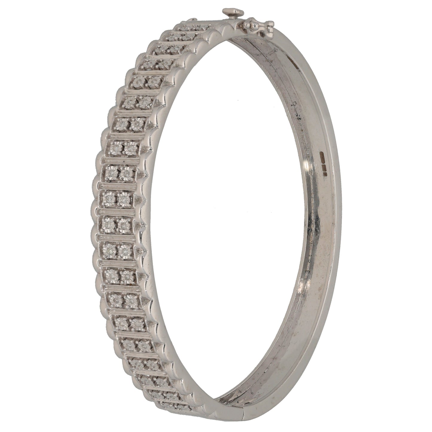 9ct White Gold 0.20ct Diamond Hinged/Clasp Bangle